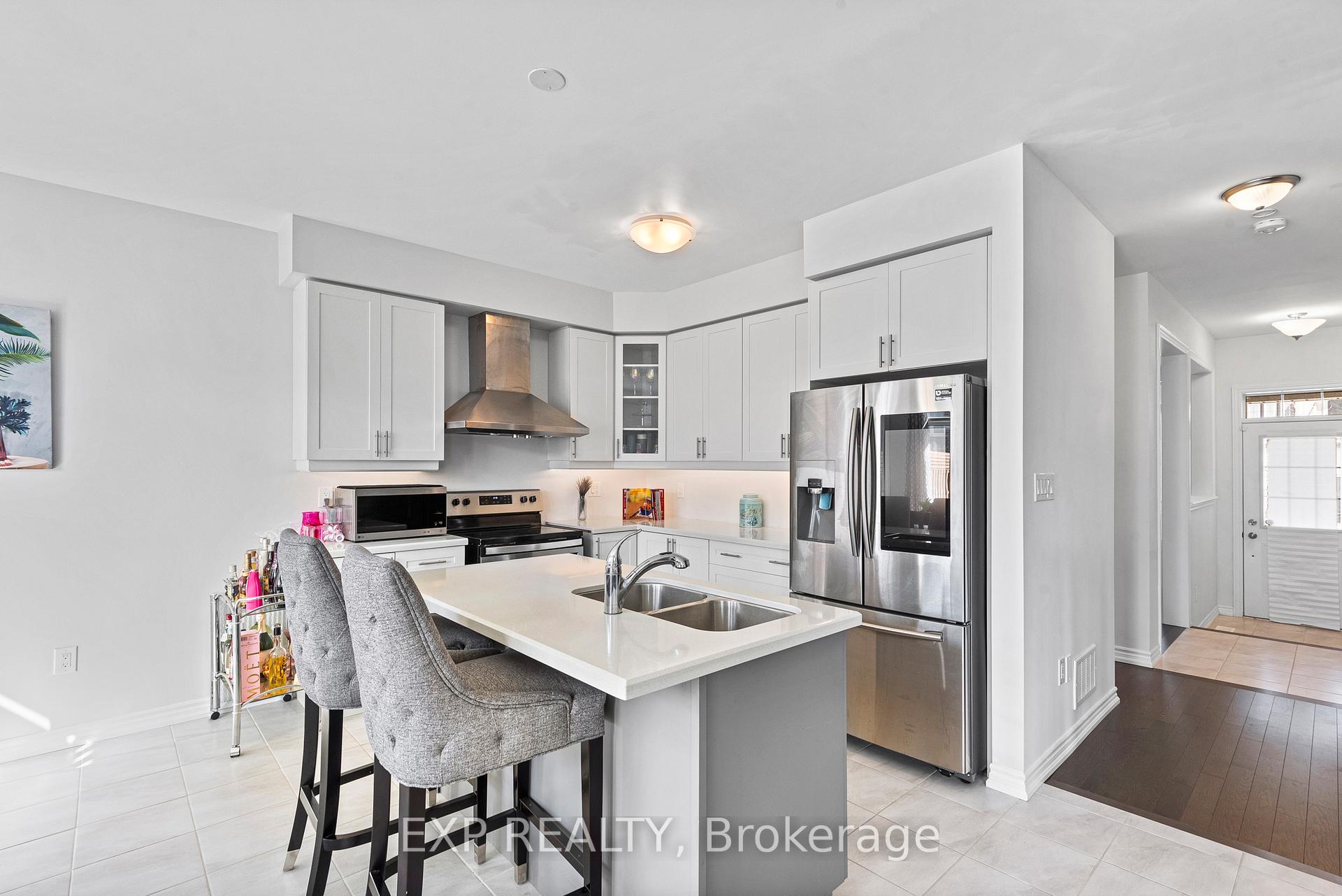 Photo 6 of 56 Horizon Avenue, Cavan Monaghan, Cavan Twp — HOMEH