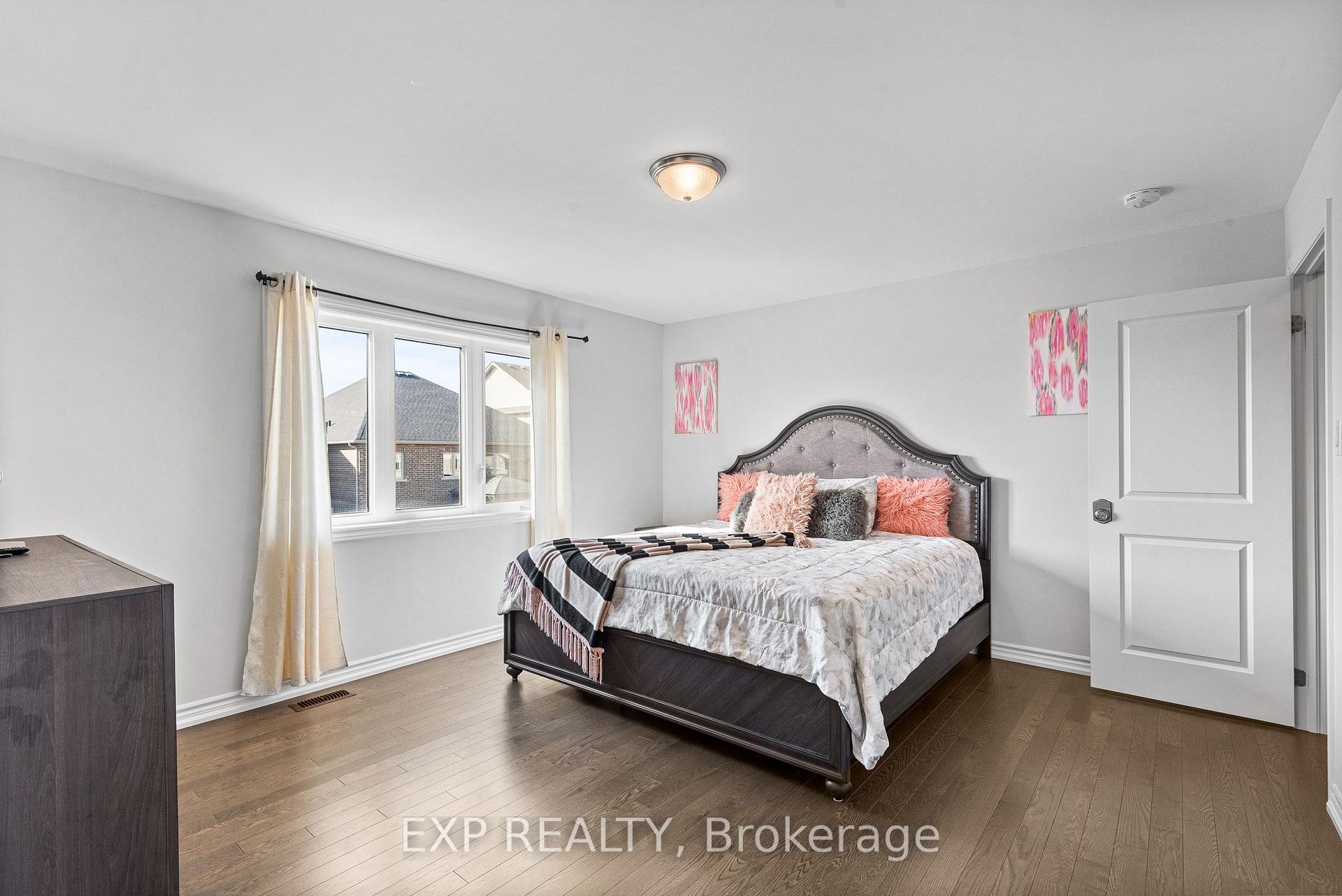 Photo 15 of 56 Horizon Avenue, Cavan Monaghan, Cavan Twp — HOMEH