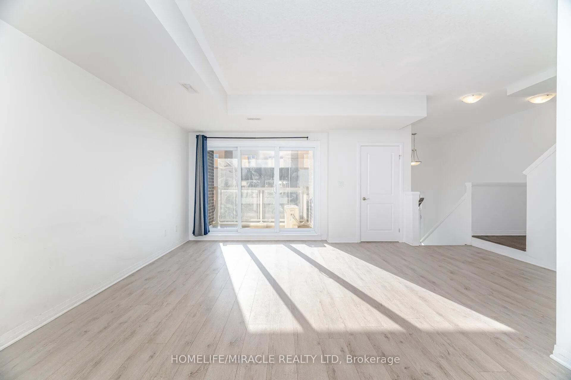 Photo 7 of 15 Visionary Avenue, Kitchener — HOMEH