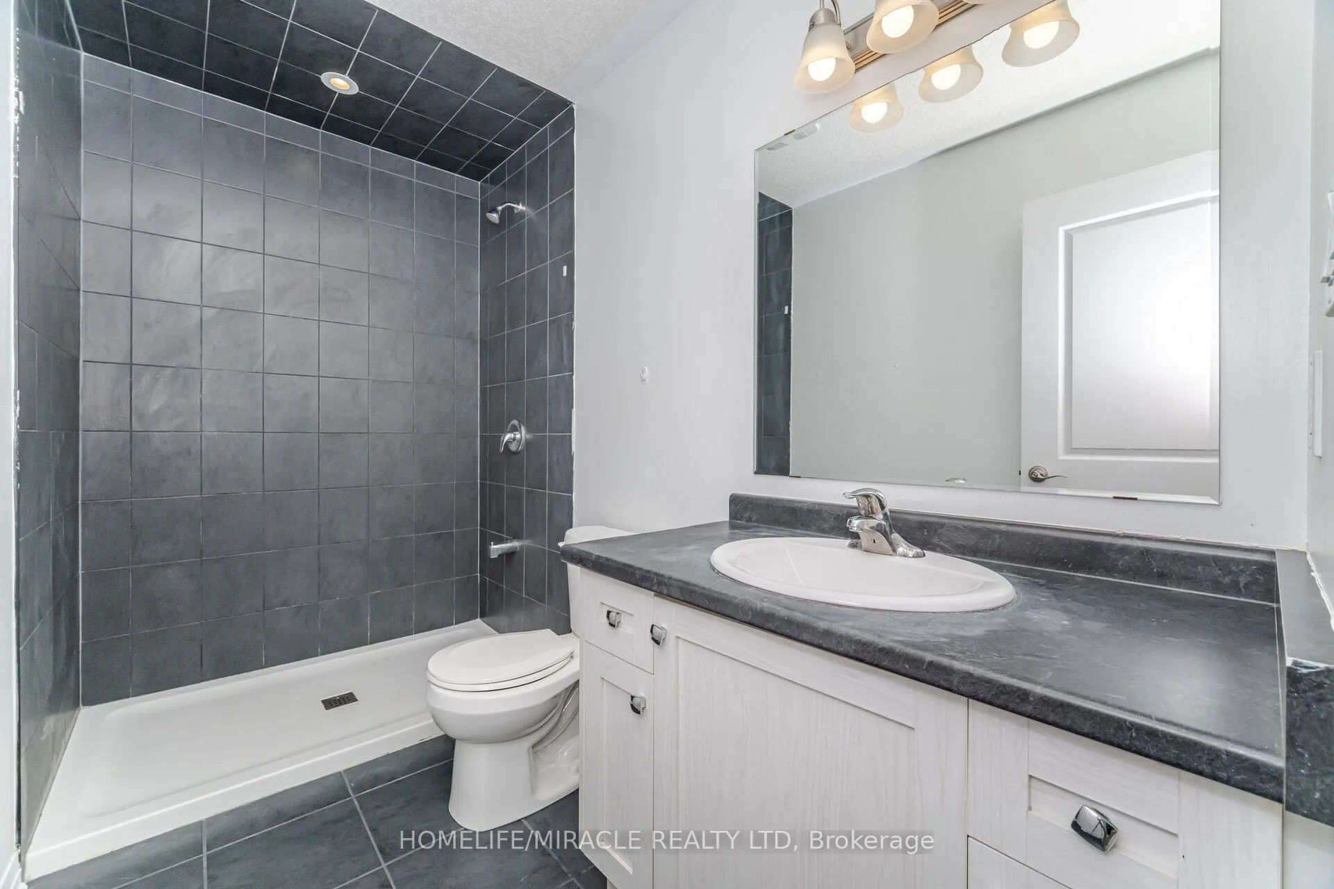 Photo 24 of 15 Visionary Avenue, Kitchener — HOMEH