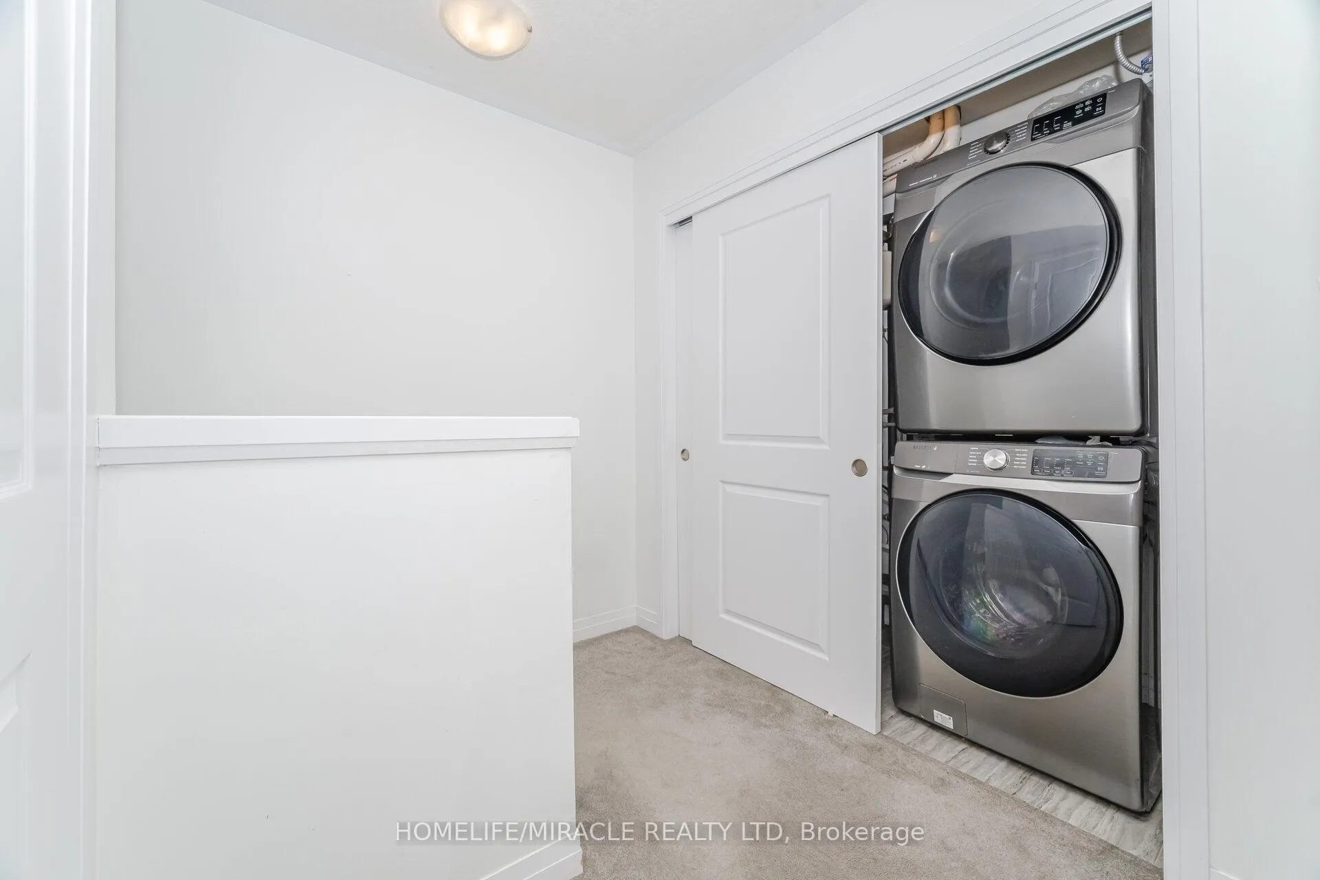 Photo 31 of 15 Visionary Avenue, Kitchener — HOMEH