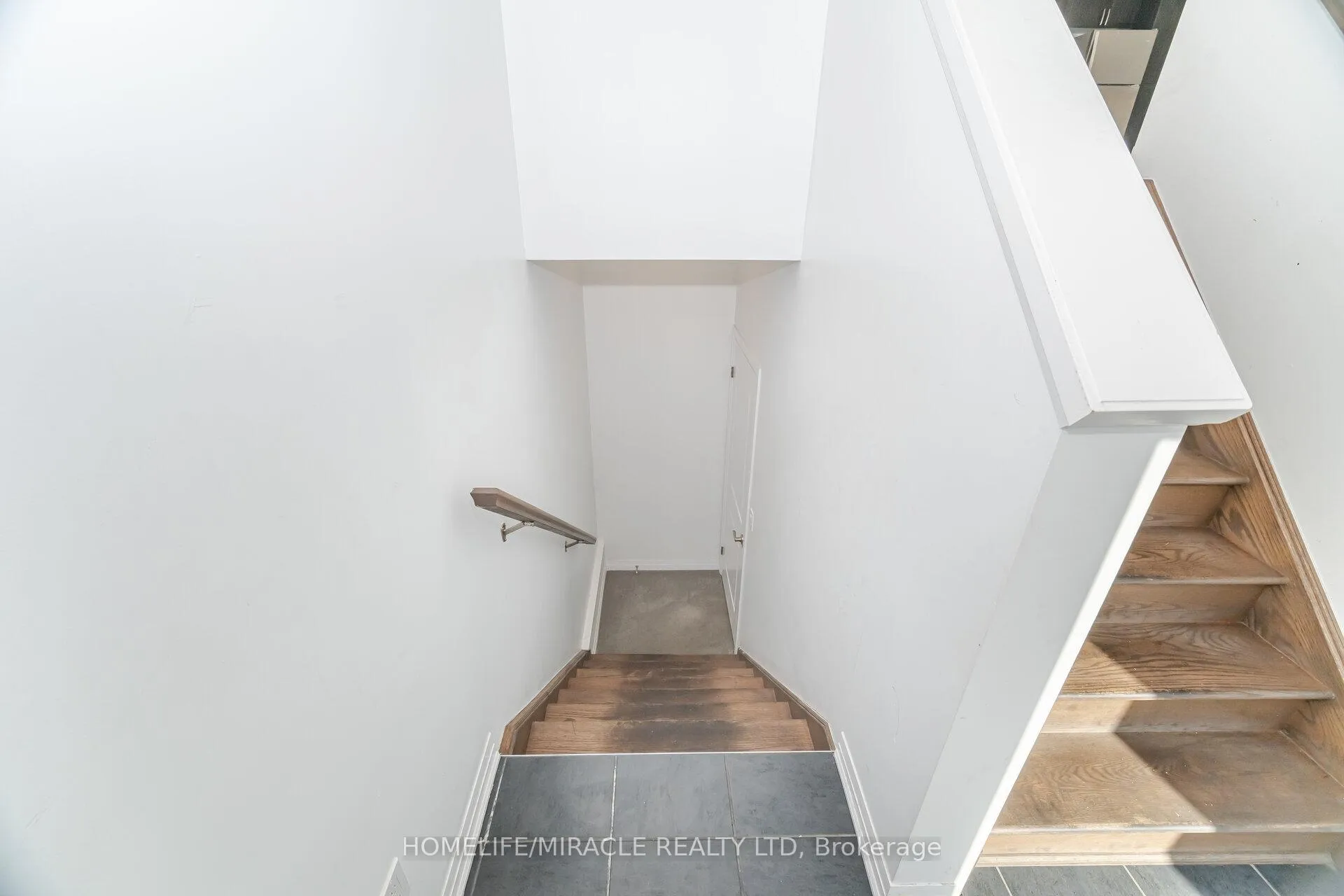 Photo 33 of 15 Visionary Avenue, Kitchener — HOMEH