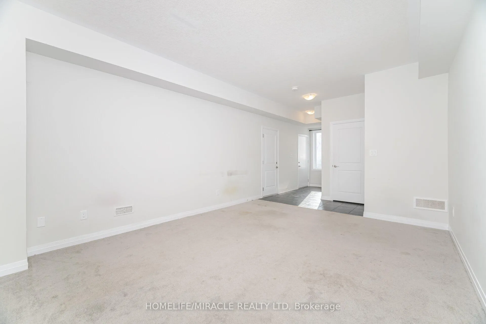 Photo 35 of 15 Visionary Avenue, Kitchener — HOMEH
