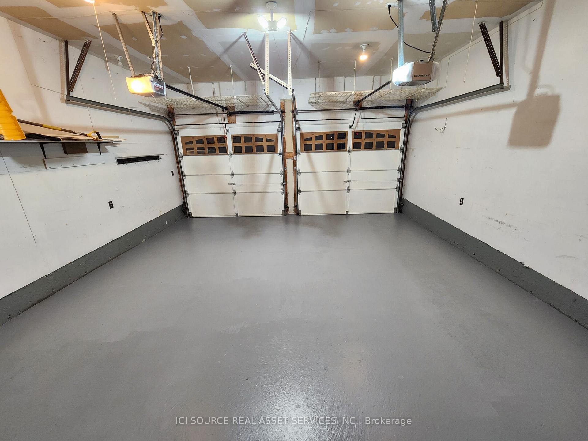 Photo 14 of 2037 Mckerlie Crescent, Burlington, Rose — HOMEH