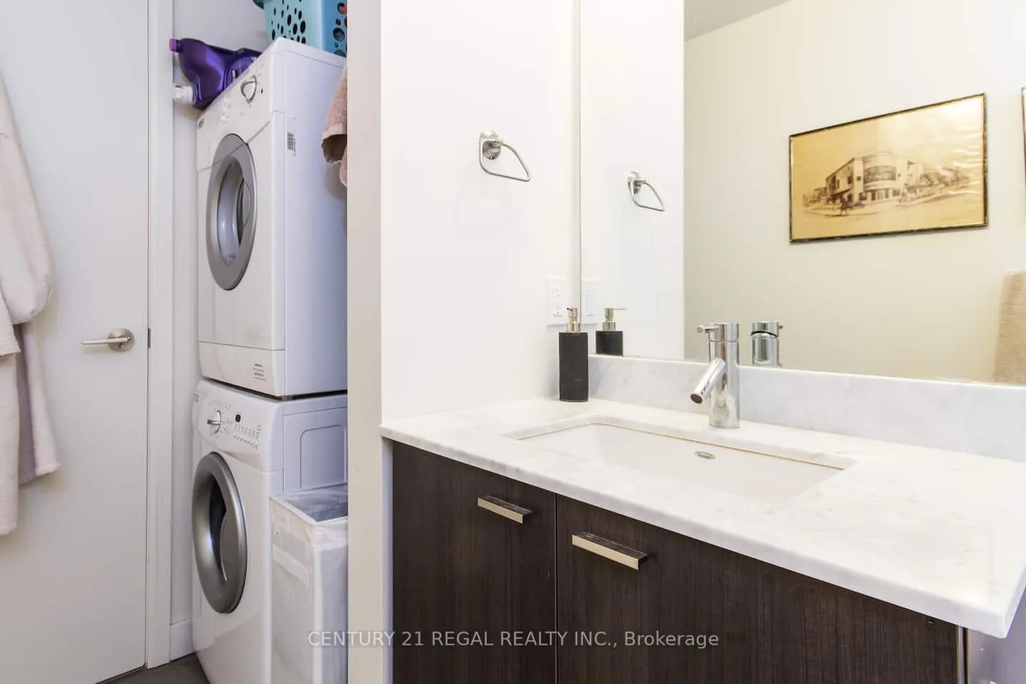 Photo 9 of Unit 1608, 78 Tecumseth Street N, Toronto, Niagara — HOMEH