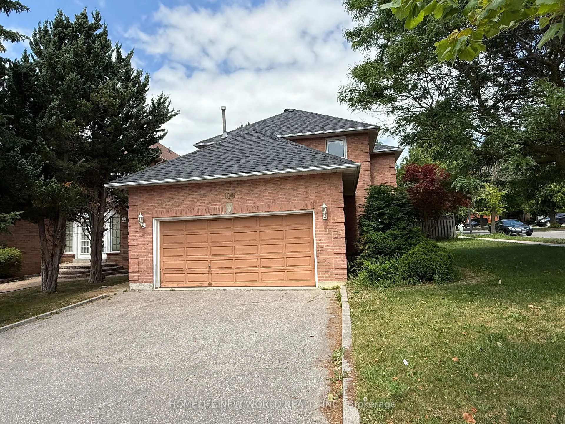 Photo 2 of 106 Morrison Crescent, Markham, Buttonville — HOMEH