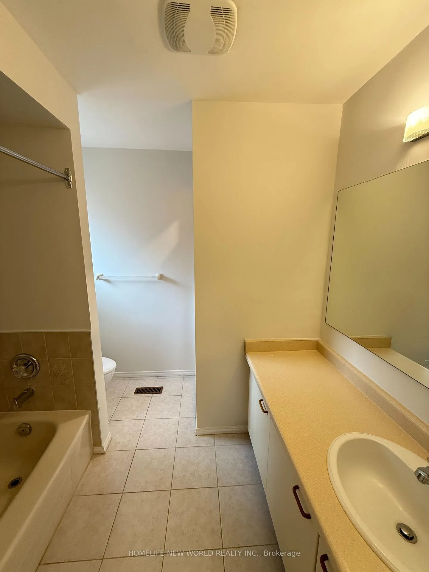 Photo 16 of 106 Morrison Crescent, Markham, Buttonville — HOMEH