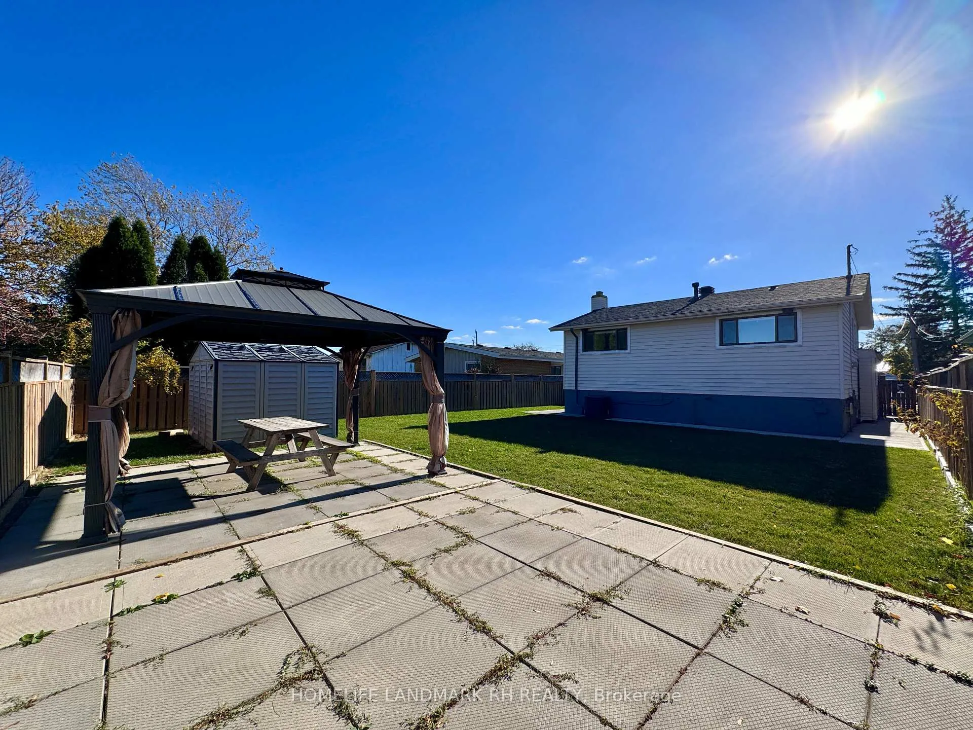 Photo 16 of 3 Lilacside Drive, Hamilton, Thorner — HOMEH