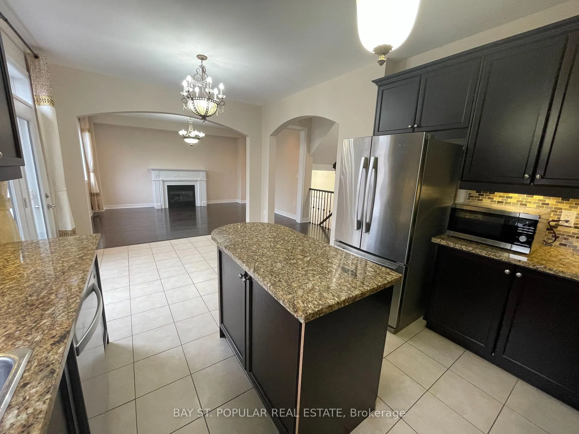 Photo 6 of 3 Beebe Crescent, Markham, Wismer — HOMEH