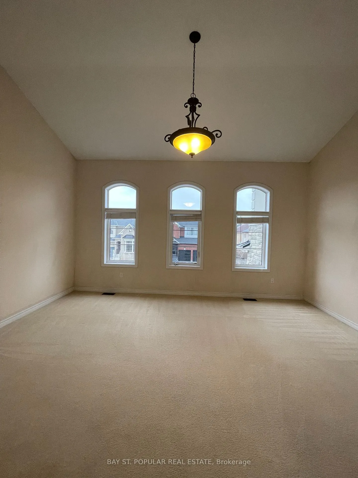 Photo 7 of 3 Beebe Crescent, Markham, Wismer — HOMEH