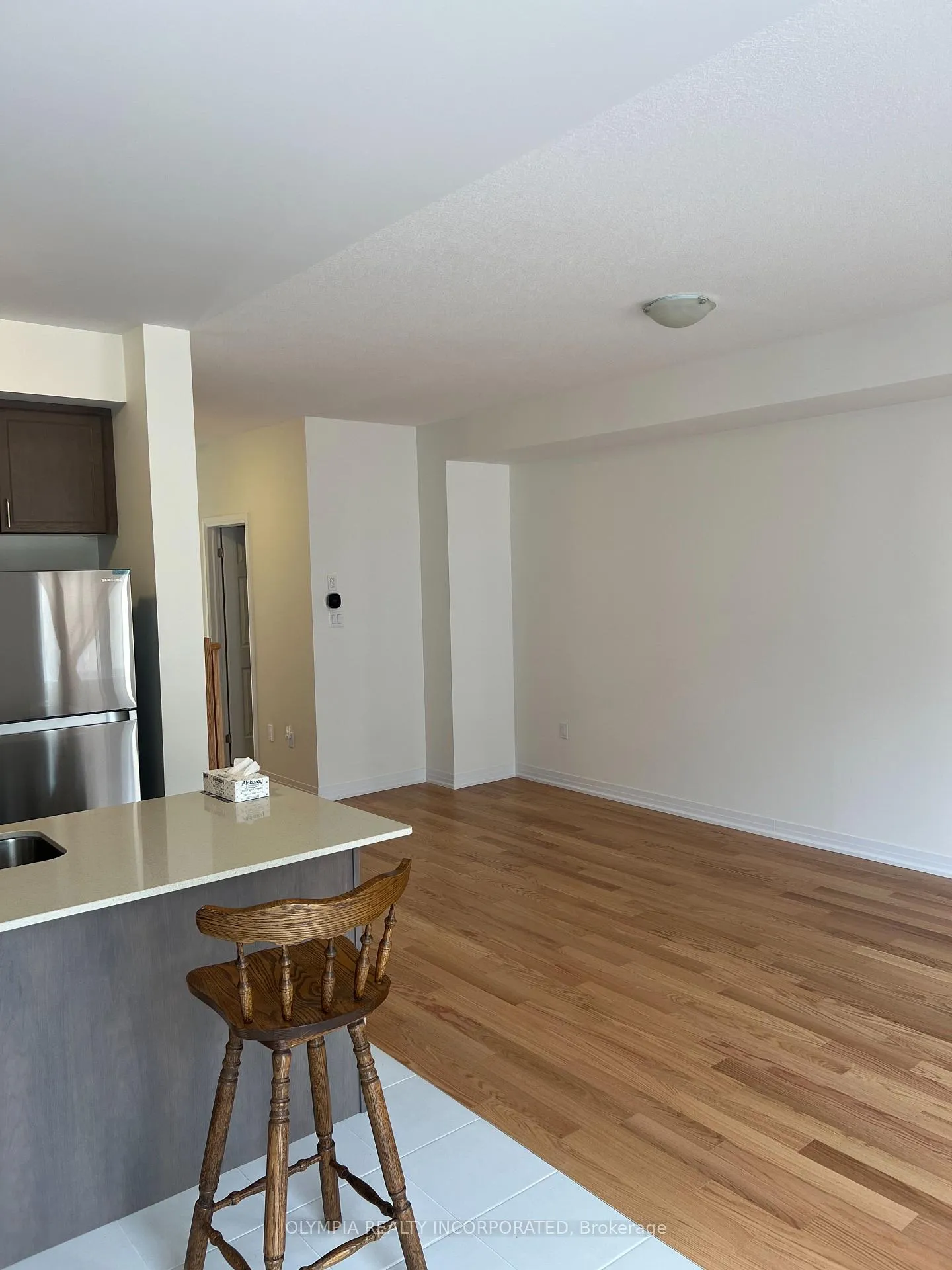 Photo 15 of 21 McMillan Place, Welland, Hwy 406/Welland — HOMEH
