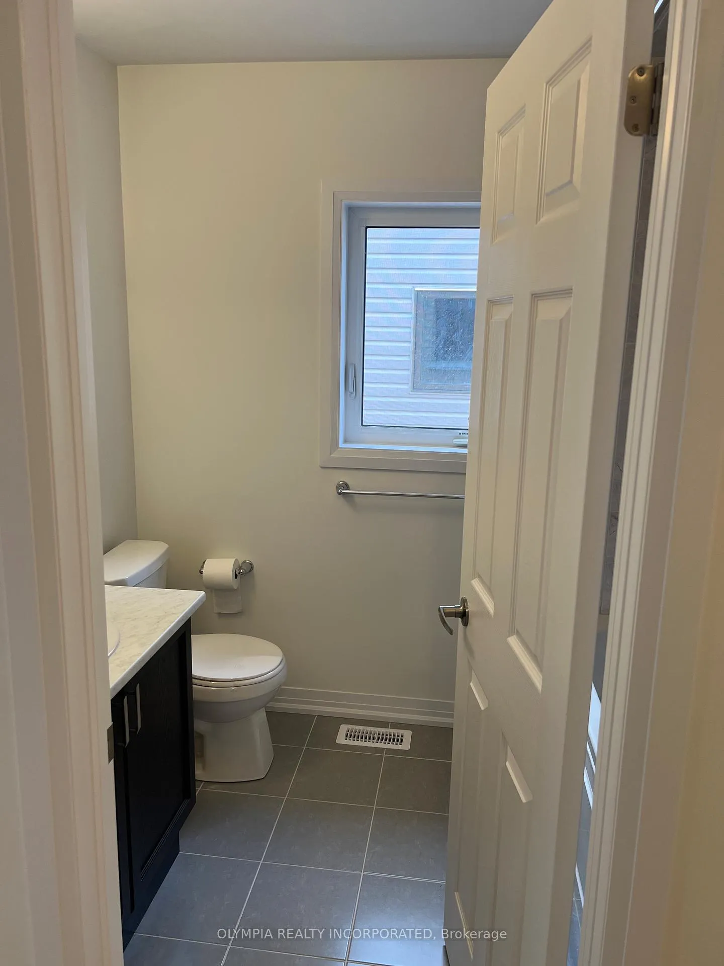 Photo 23 of 21 McMillan Place, Welland, Hwy 406/Welland — HOMEH
