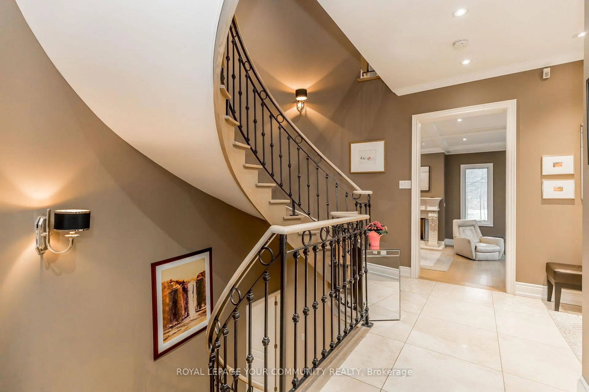 Photo 7 of 668 Brush Grove, Aurora, Aurora Estates — HOMEH