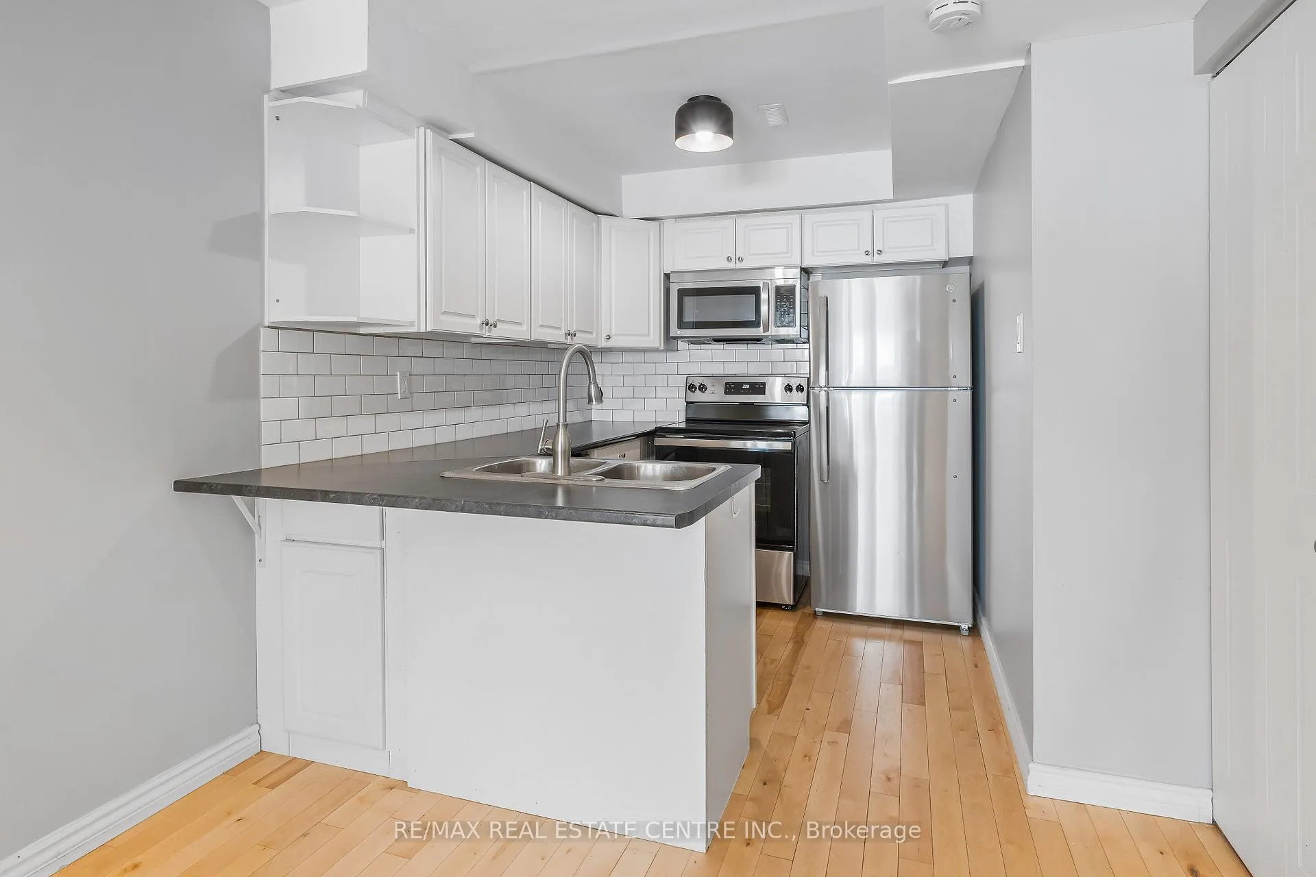Photo 18 of 19A Wylie Circle, Halton Hills, Georgetown — HOMEH