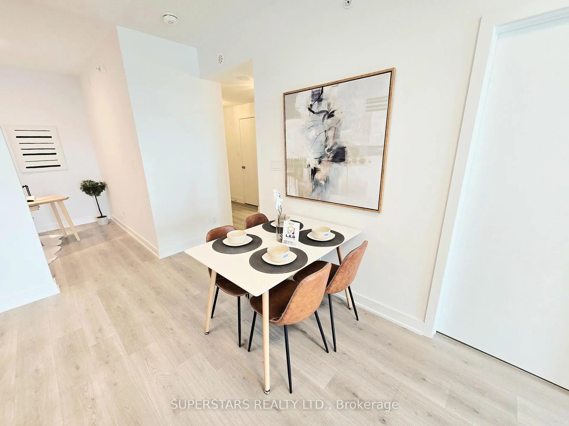 Photo 12 of Unit 305, 1709 Bur Oak Avenue, Markham, Wismer — HOMEH