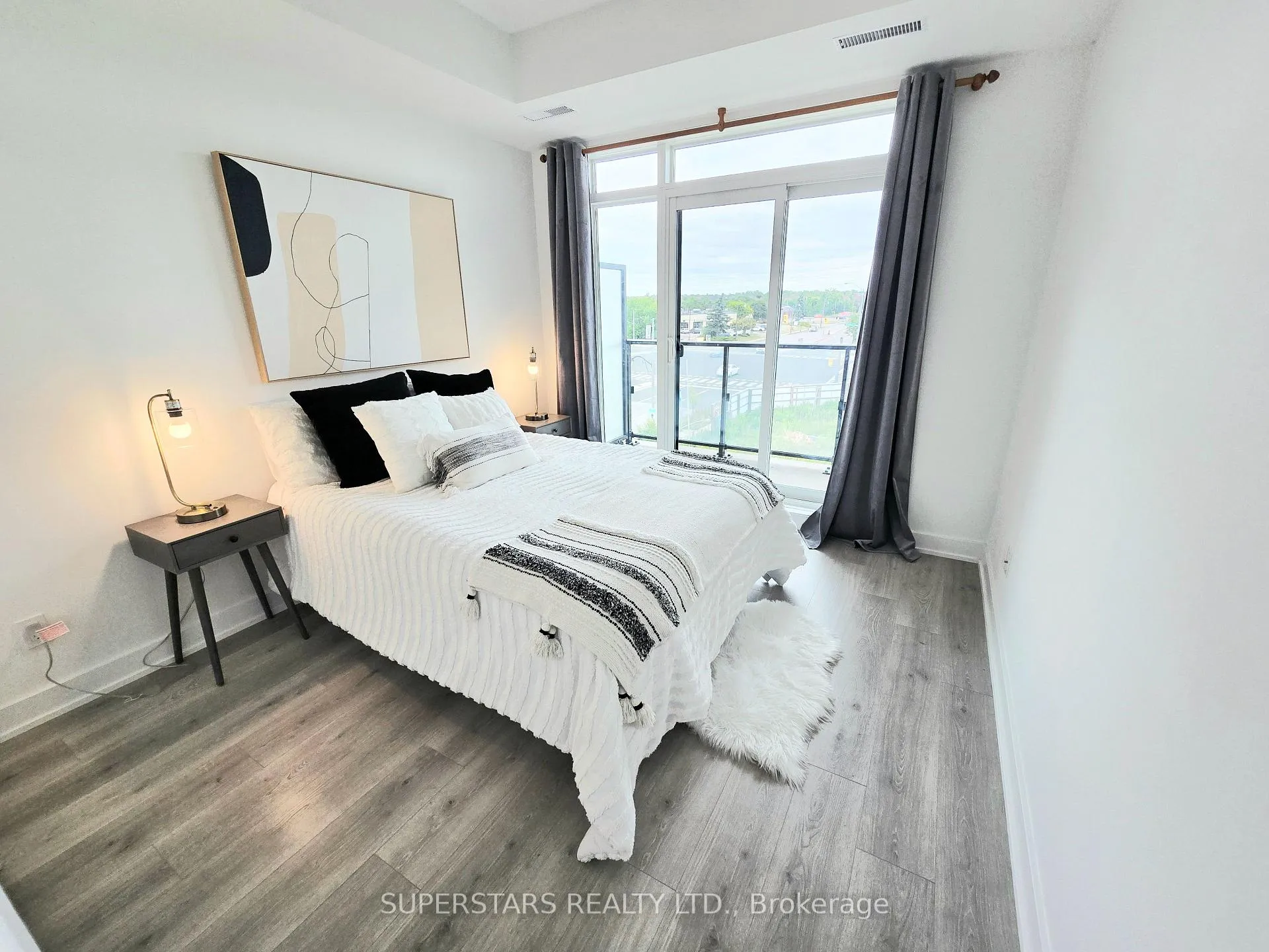 Photo 14 of Unit 305, 1709 Bur Oak Avenue, Markham, Wismer — HOMEH
