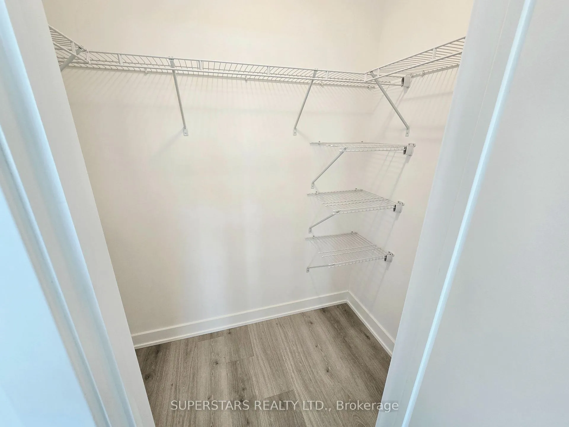 Photo 15 of Unit 305, 1709 Bur Oak Avenue, Markham, Wismer — HOMEH