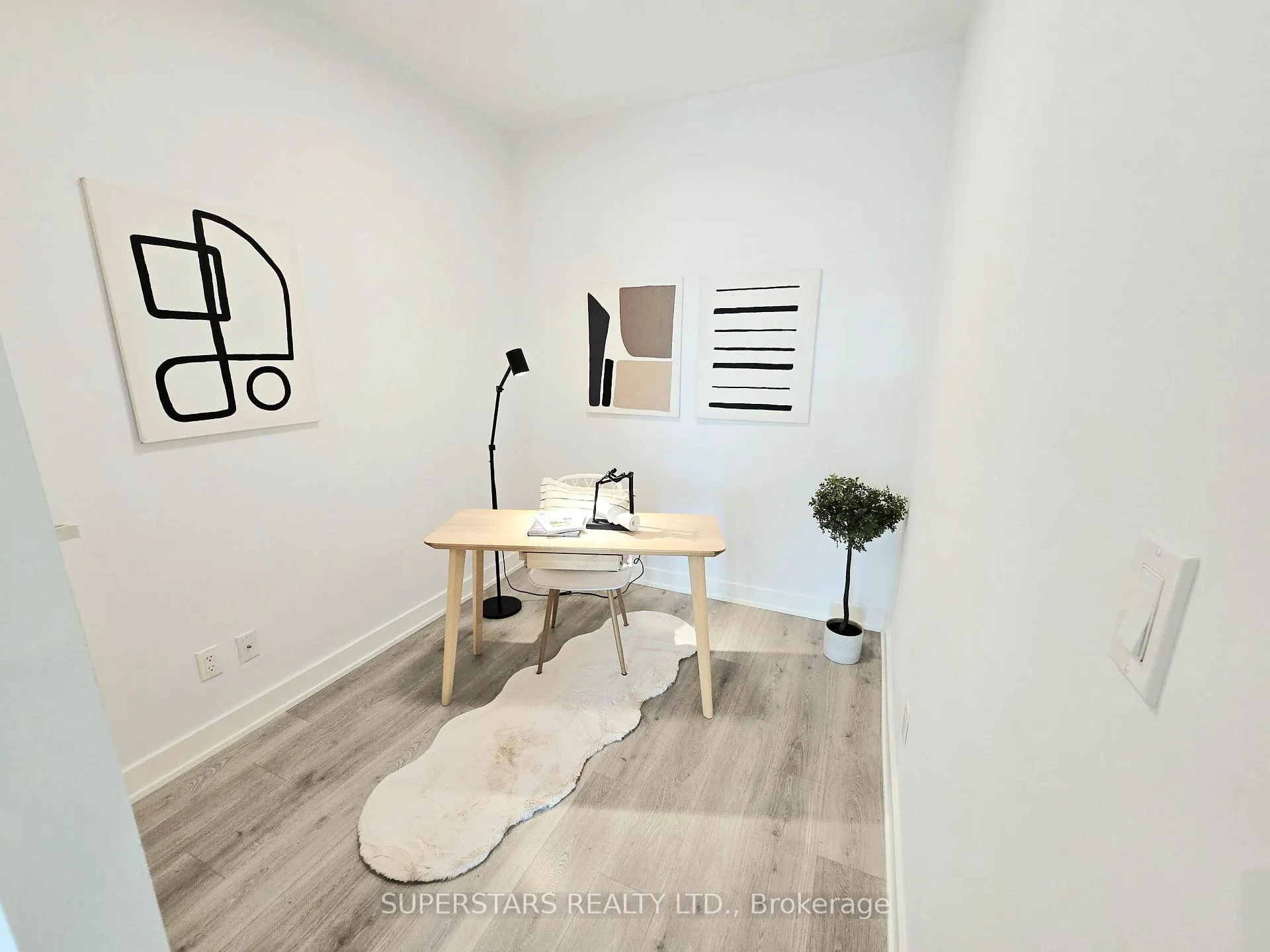 Photo 17 of Unit 305, 1709 Bur Oak Avenue, Markham, Wismer — HOMEH