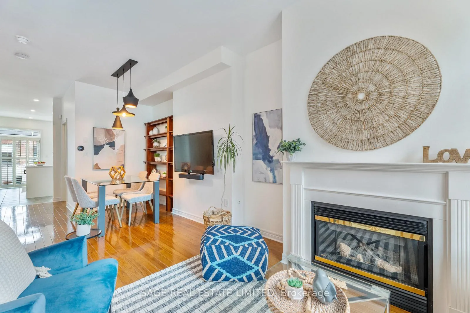 Photo 5 of 47 Natalie Place, Toronto, South Riverdale — HOMEH