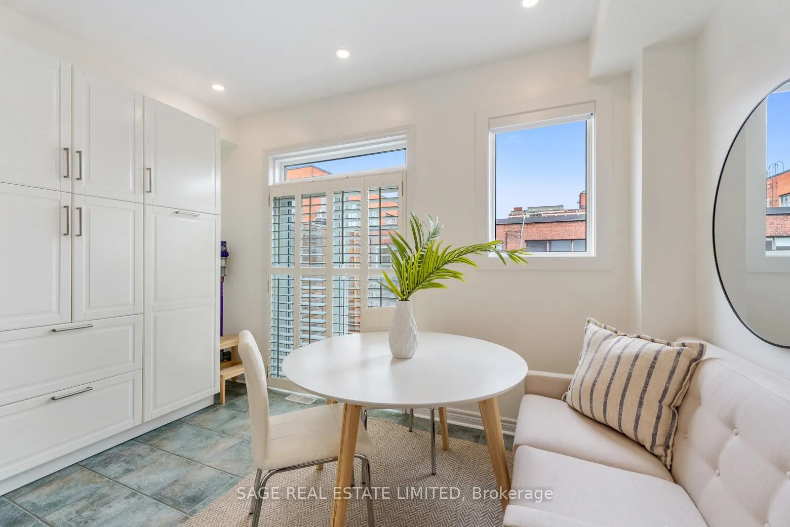 Photo 13 of 47 Natalie Place, Toronto, South Riverdale — HOMEH