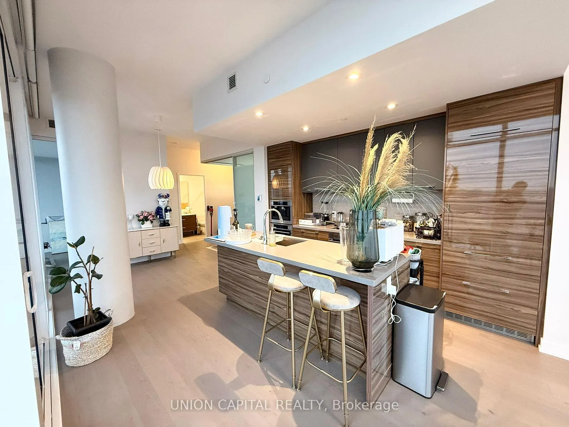 Photo 16 of Unit 3516, 488 University Avenue, Toronto, Kensington-Chinatown — HOMEH