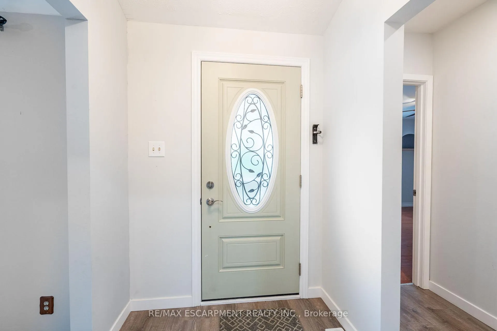 Photo 6 of 2583 Binbrook Road, Hamilton, Binbrook — HOMEH