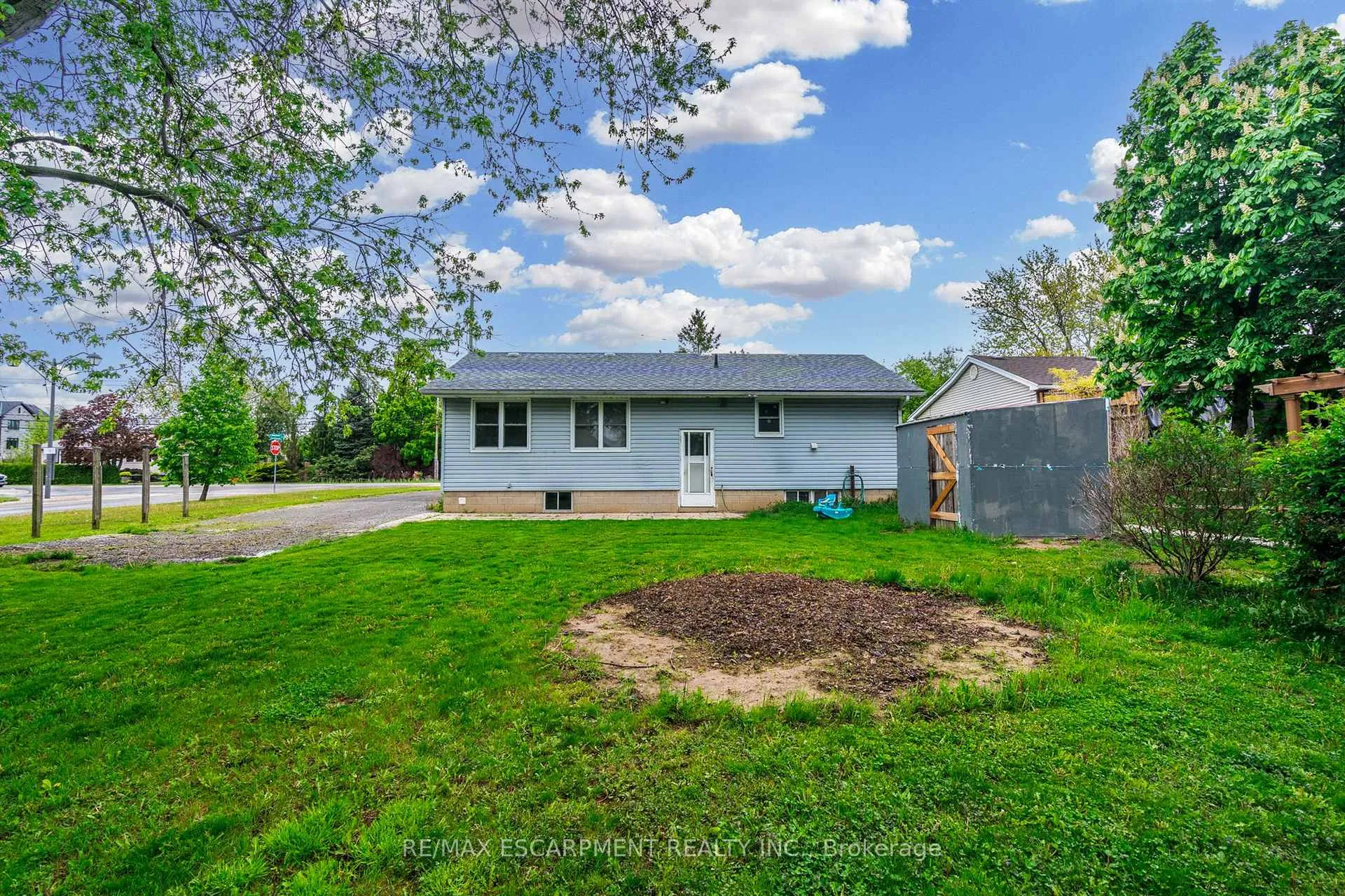 Photo 31 of 2583 Binbrook Road, Hamilton, Binbrook — HOMEH