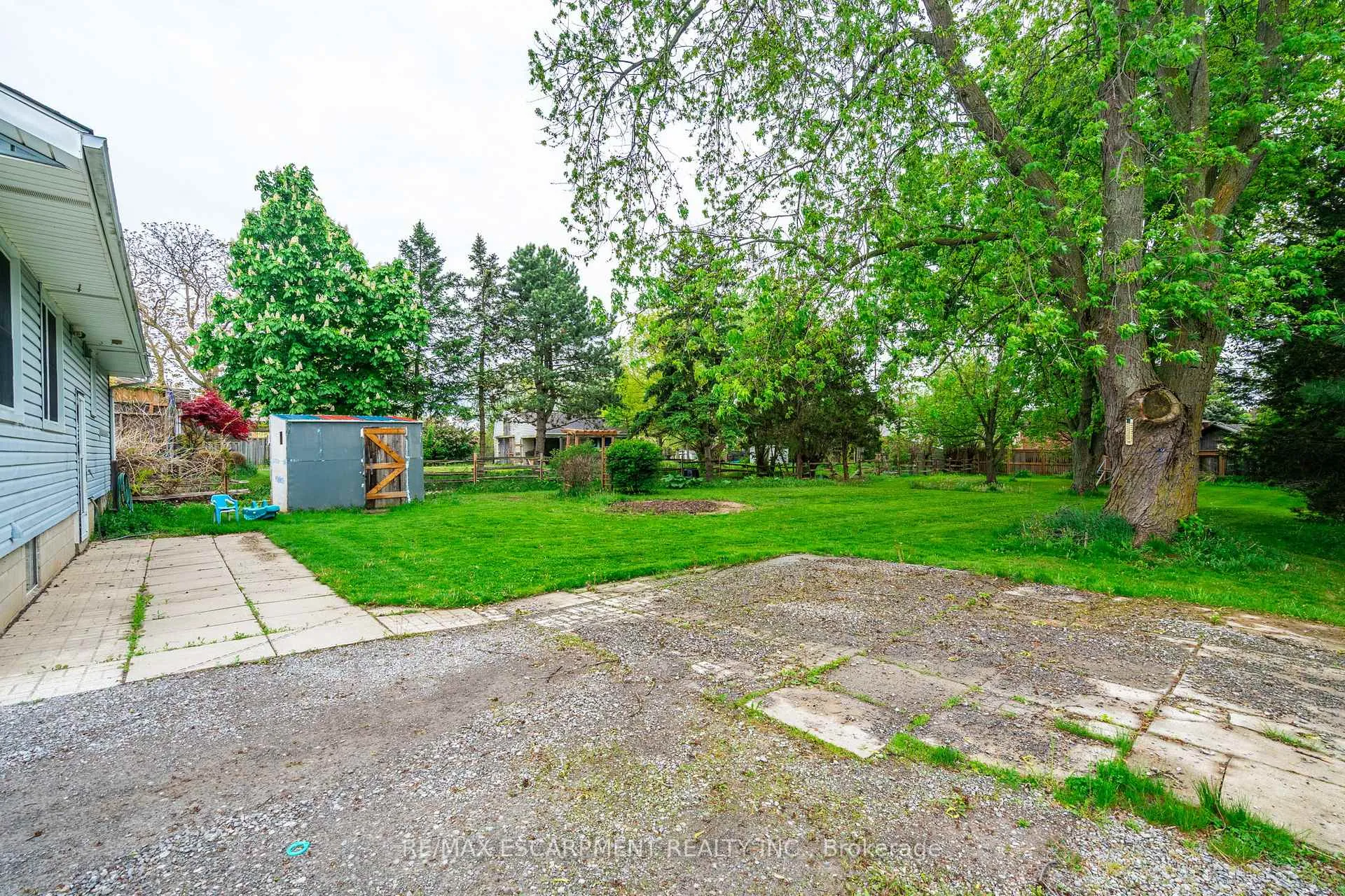 Photo 32 of 2583 Binbrook Road, Hamilton, Binbrook — HOMEH