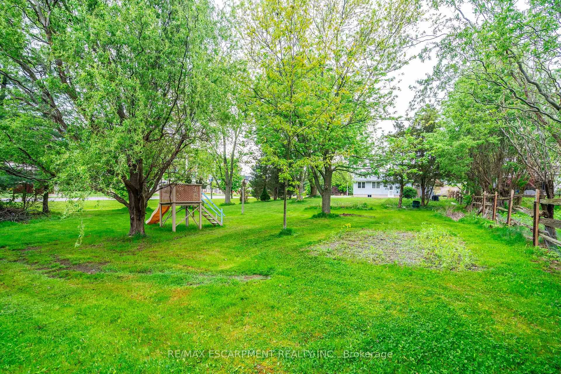 Photo 35 of 2583 Binbrook Road, Hamilton, Binbrook — HOMEH