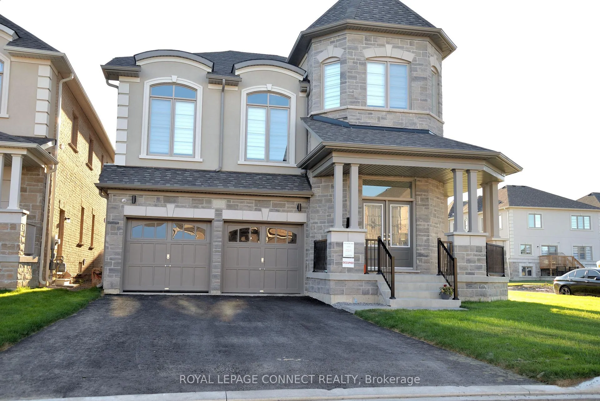 Photo 1 of 218 Doug Finney Street, Oshawa, Eastdale — HOMEH