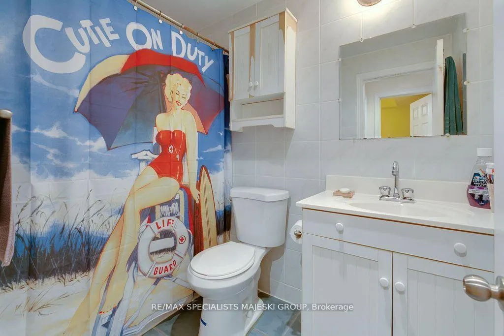 Photo 7 of Unit Bsmnt, 14 Helena Avenue, Toronto, Wychwood — HOMEH