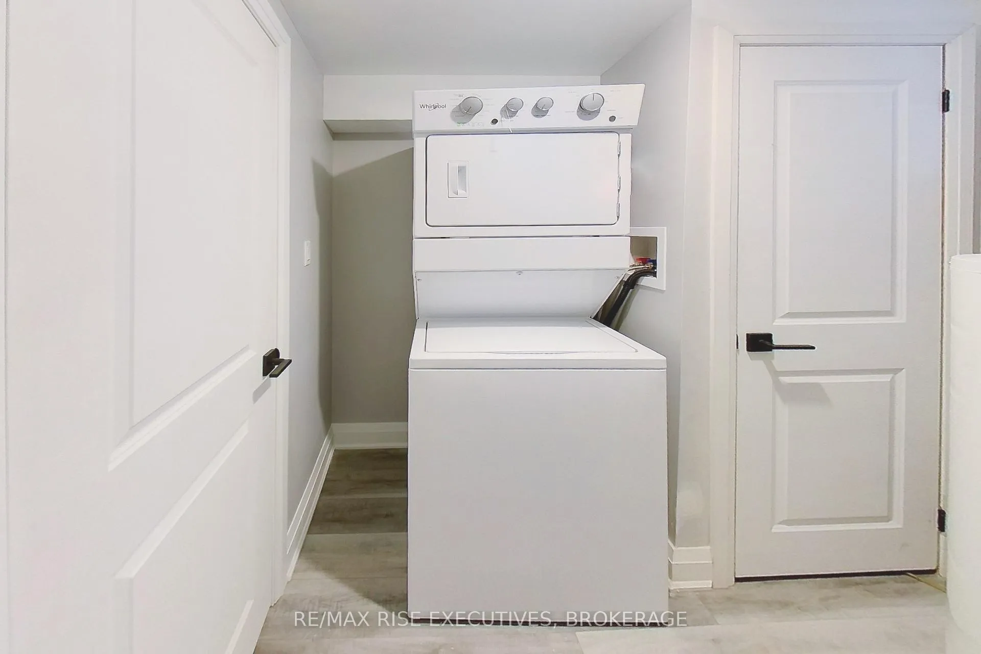 Photo 14 of Unit 2, 86 Morenz Crescent, Kingston, Rideau — HOMEH