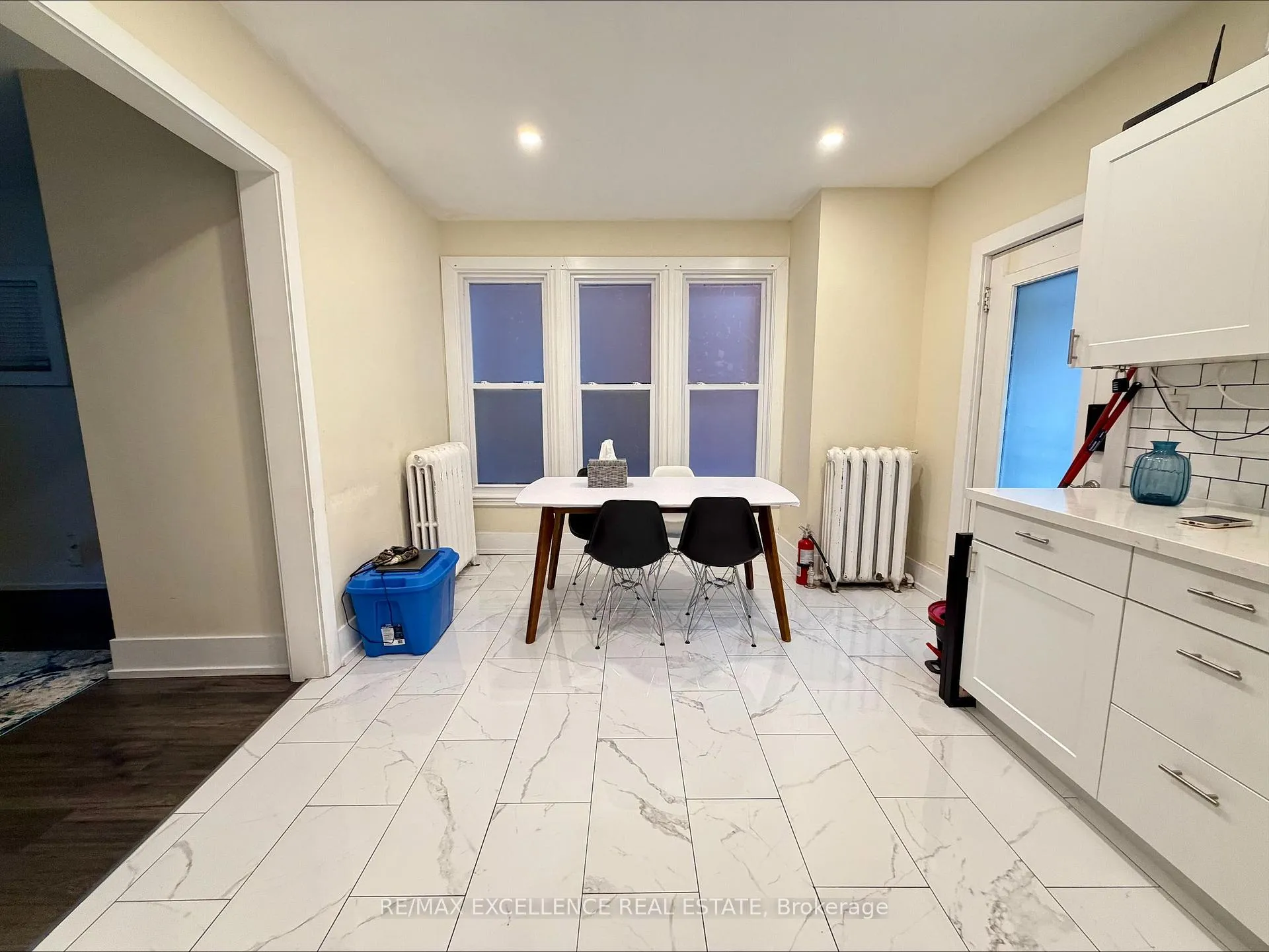 Photo 14 of 395 Aberdeen Avenue, Hamilton, Kirkendall — HOMEH