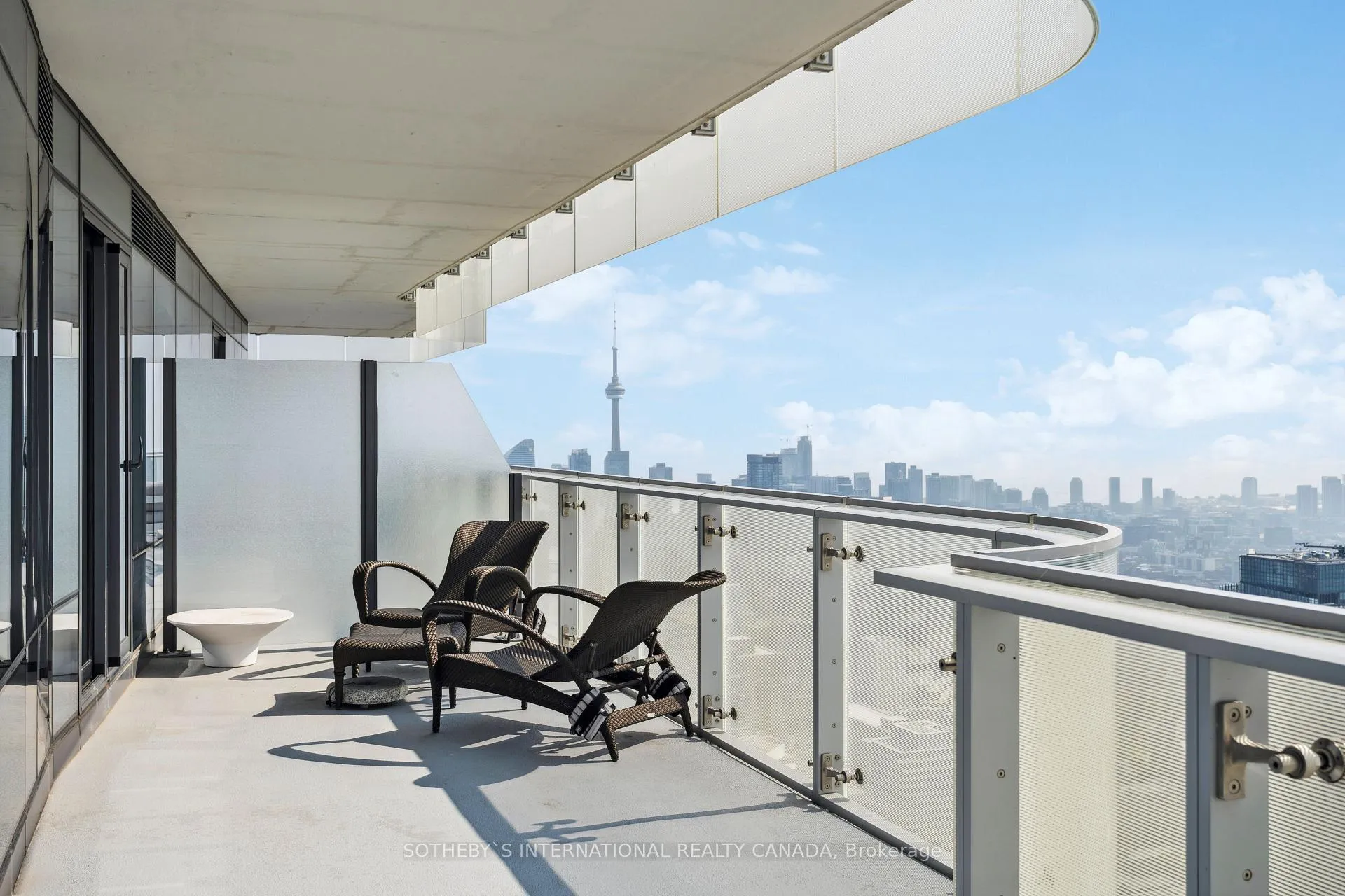 Front of Unit 6805, 1 Bloor Street E