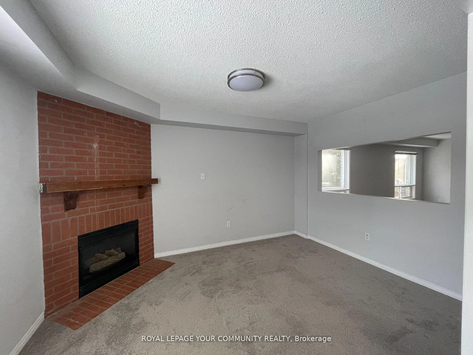 Photo 7 of 38 Ralph Court, Markham, Middlefield — HOMEH