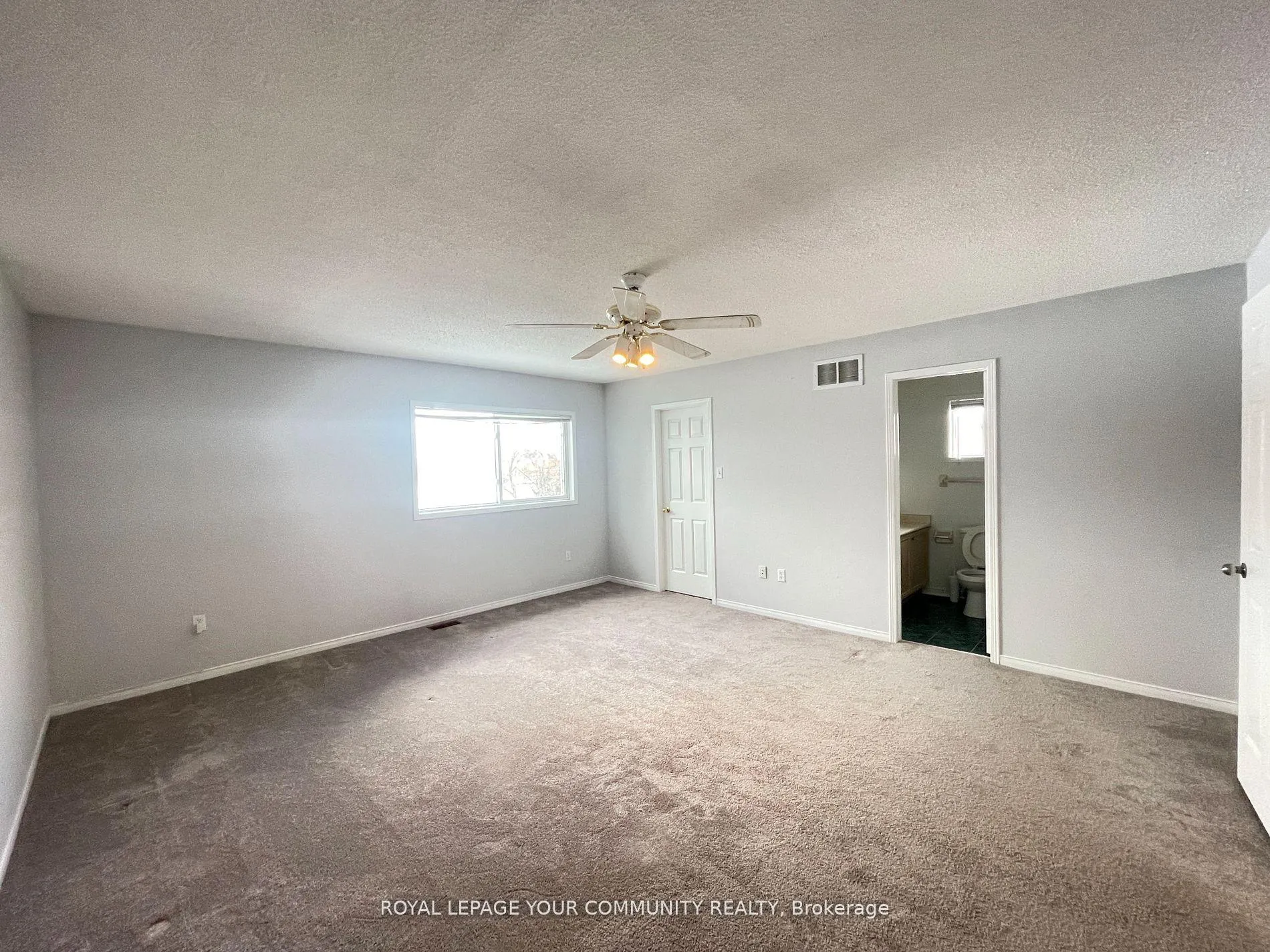 Photo 13 of 38 Ralph Court, Markham, Middlefield — HOMEH