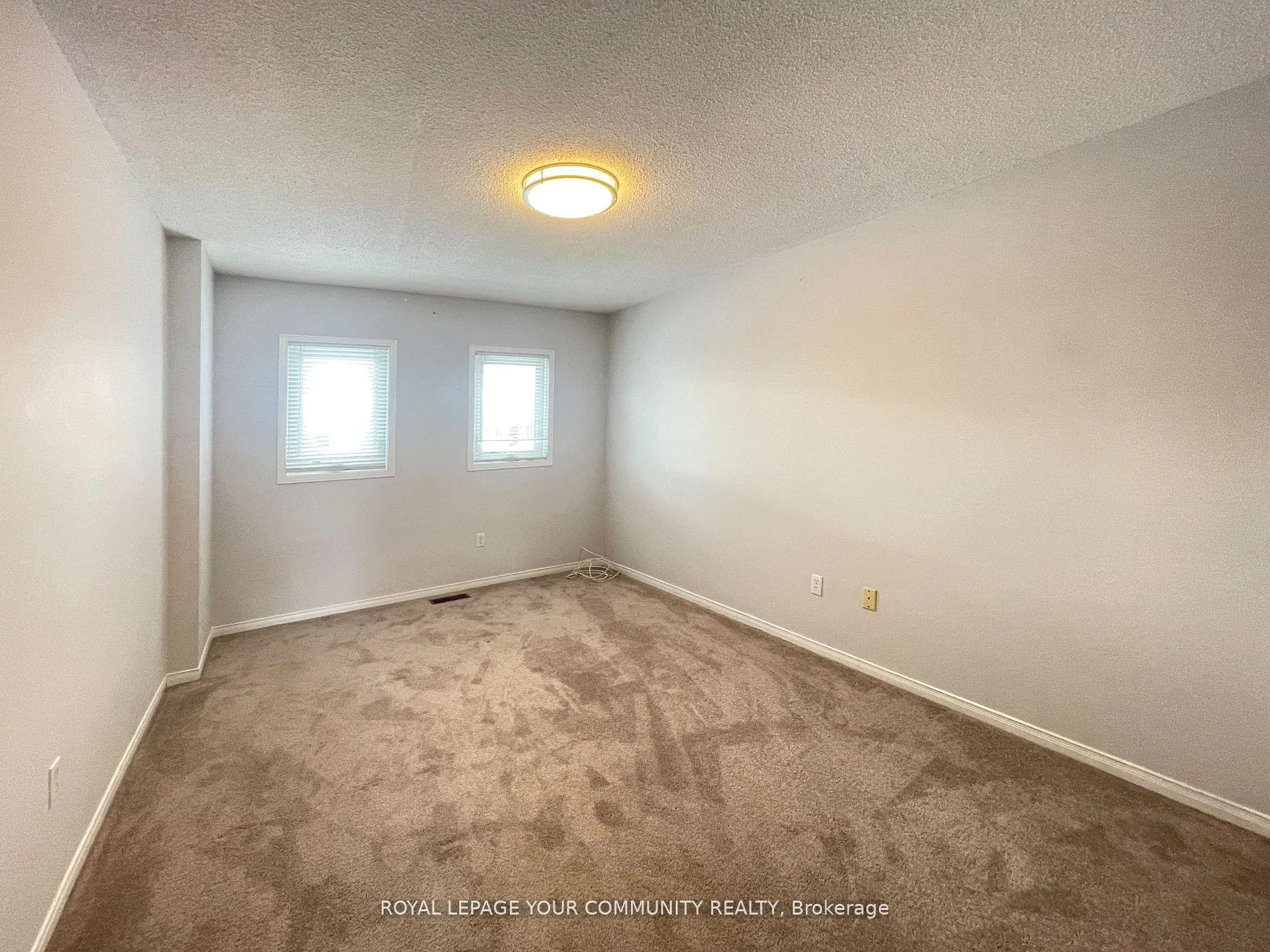 Photo 18 of 38 Ralph Court, Markham, Middlefield — HOMEH
