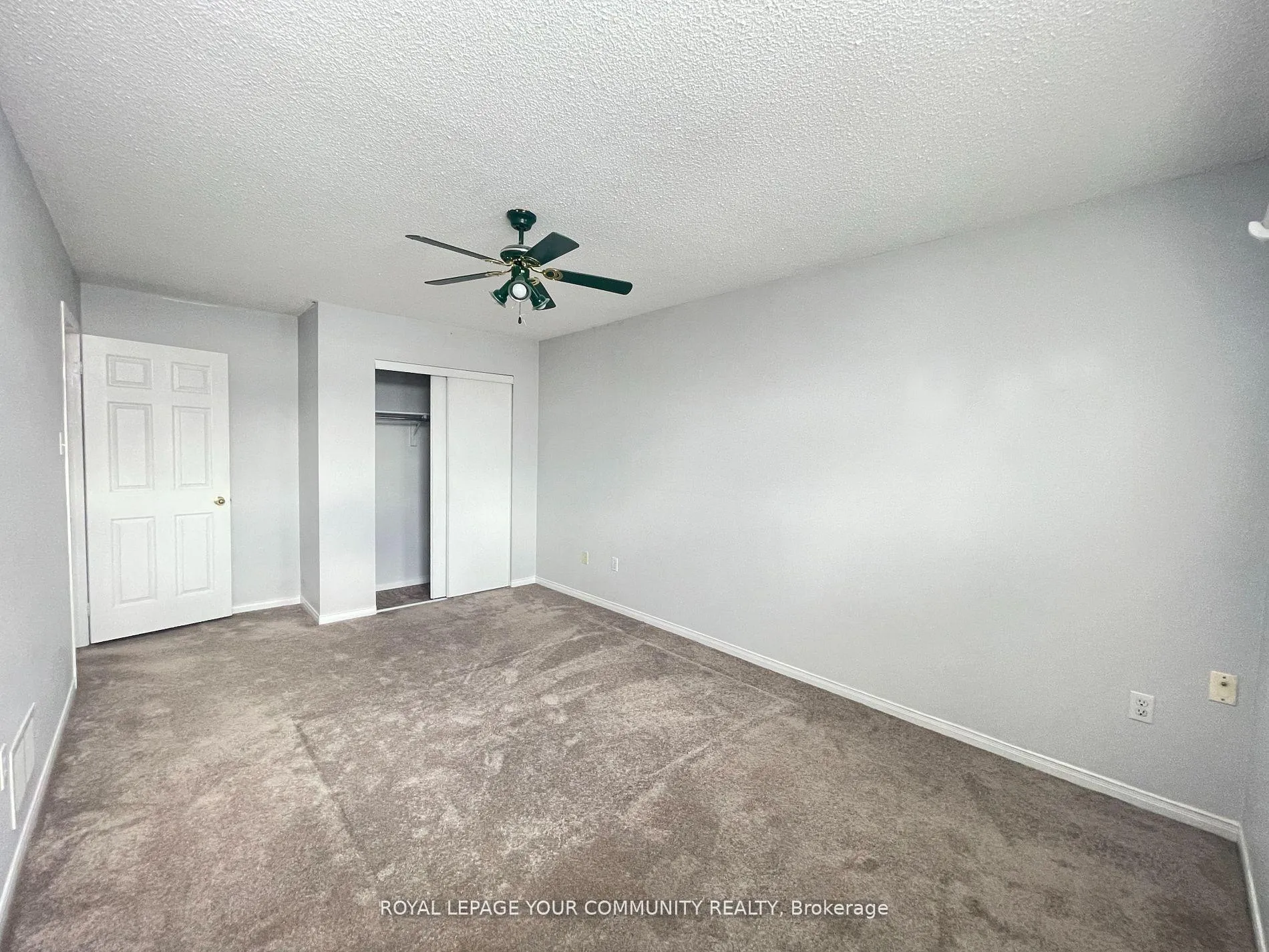 Photo 19 of 38 Ralph Court, Markham, Middlefield — HOMEH