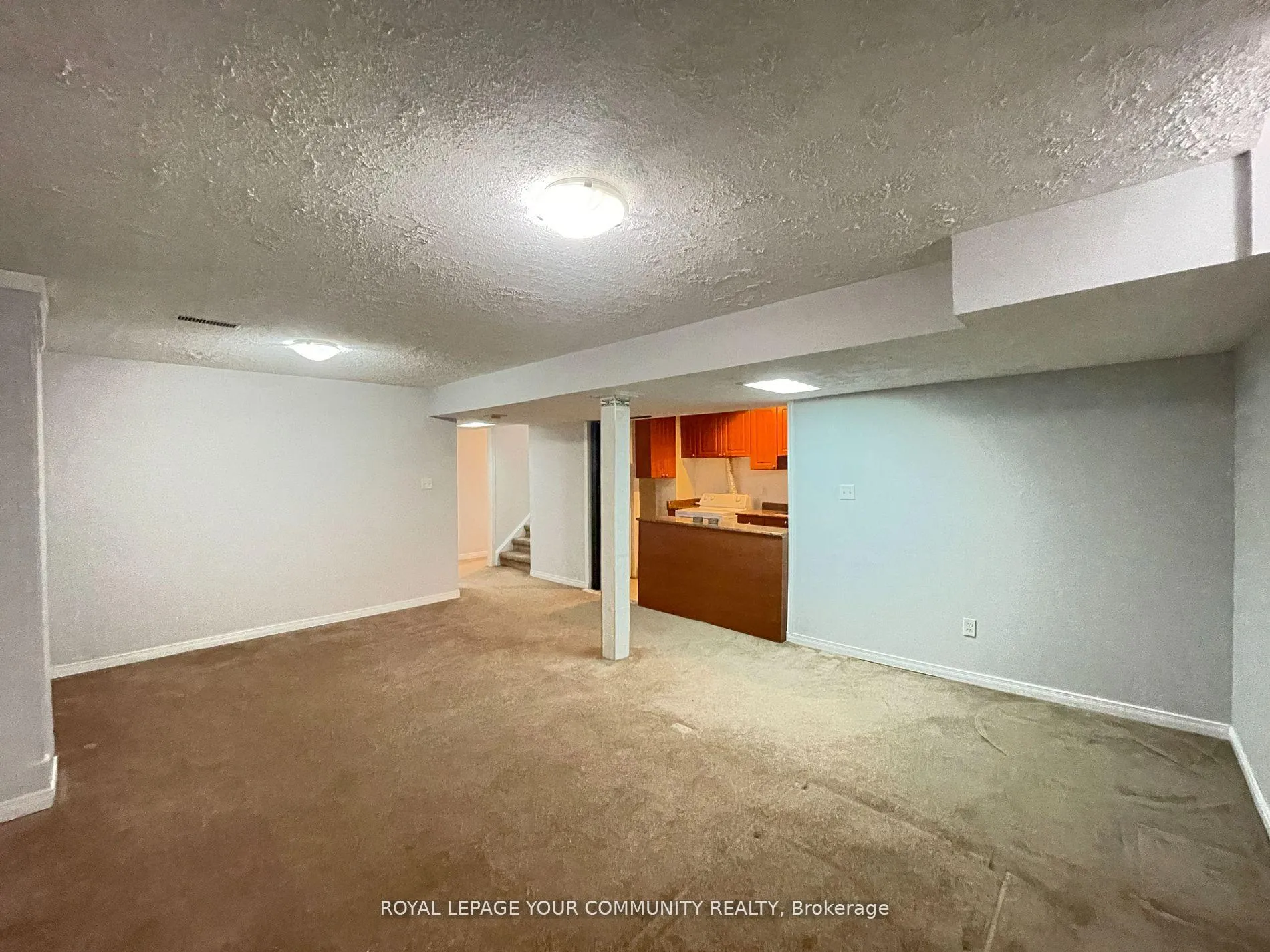 Photo 21 of 38 Ralph Court, Markham, Middlefield — HOMEH