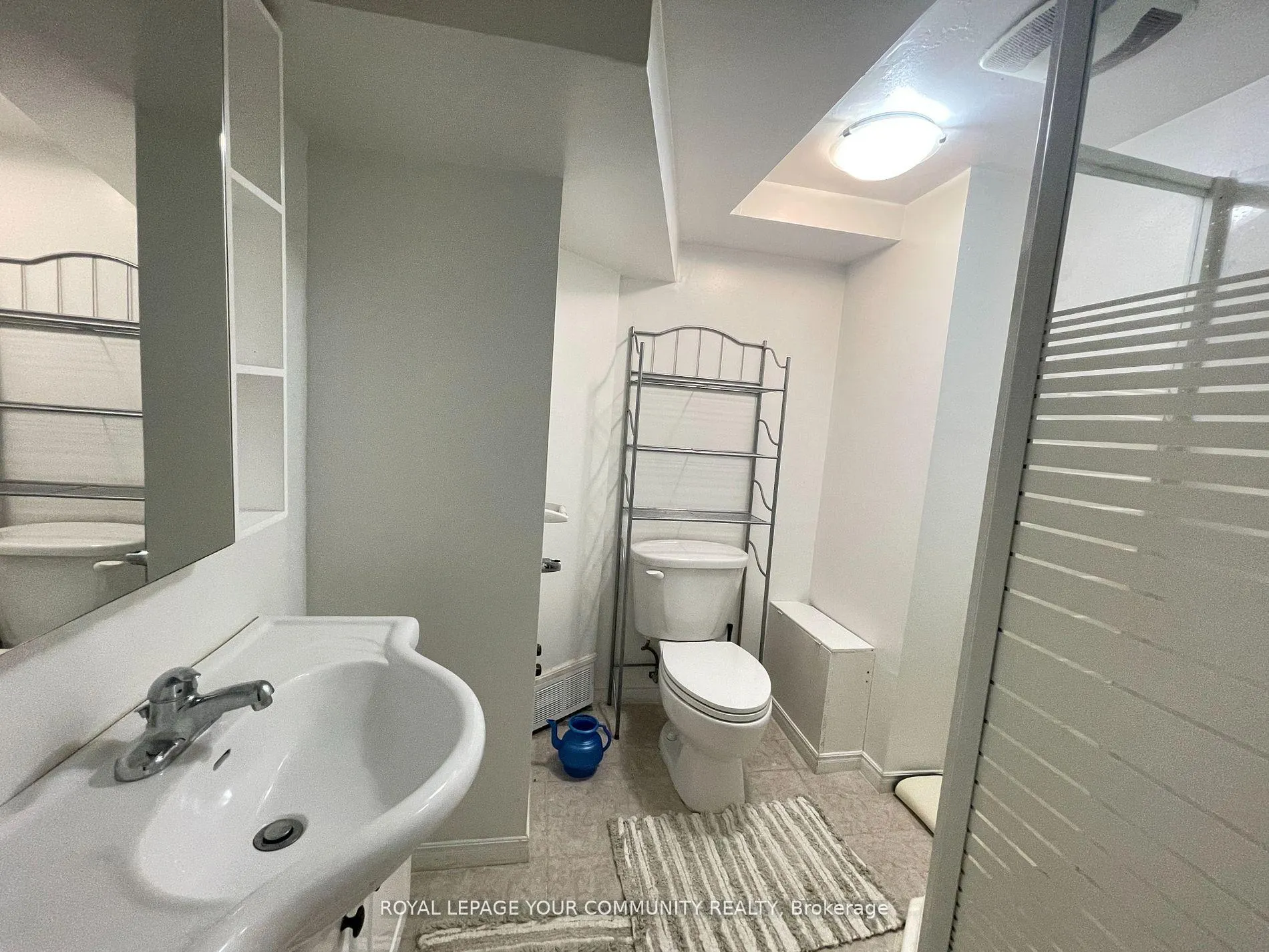 Photo 25 of 38 Ralph Court, Markham, Middlefield — HOMEH