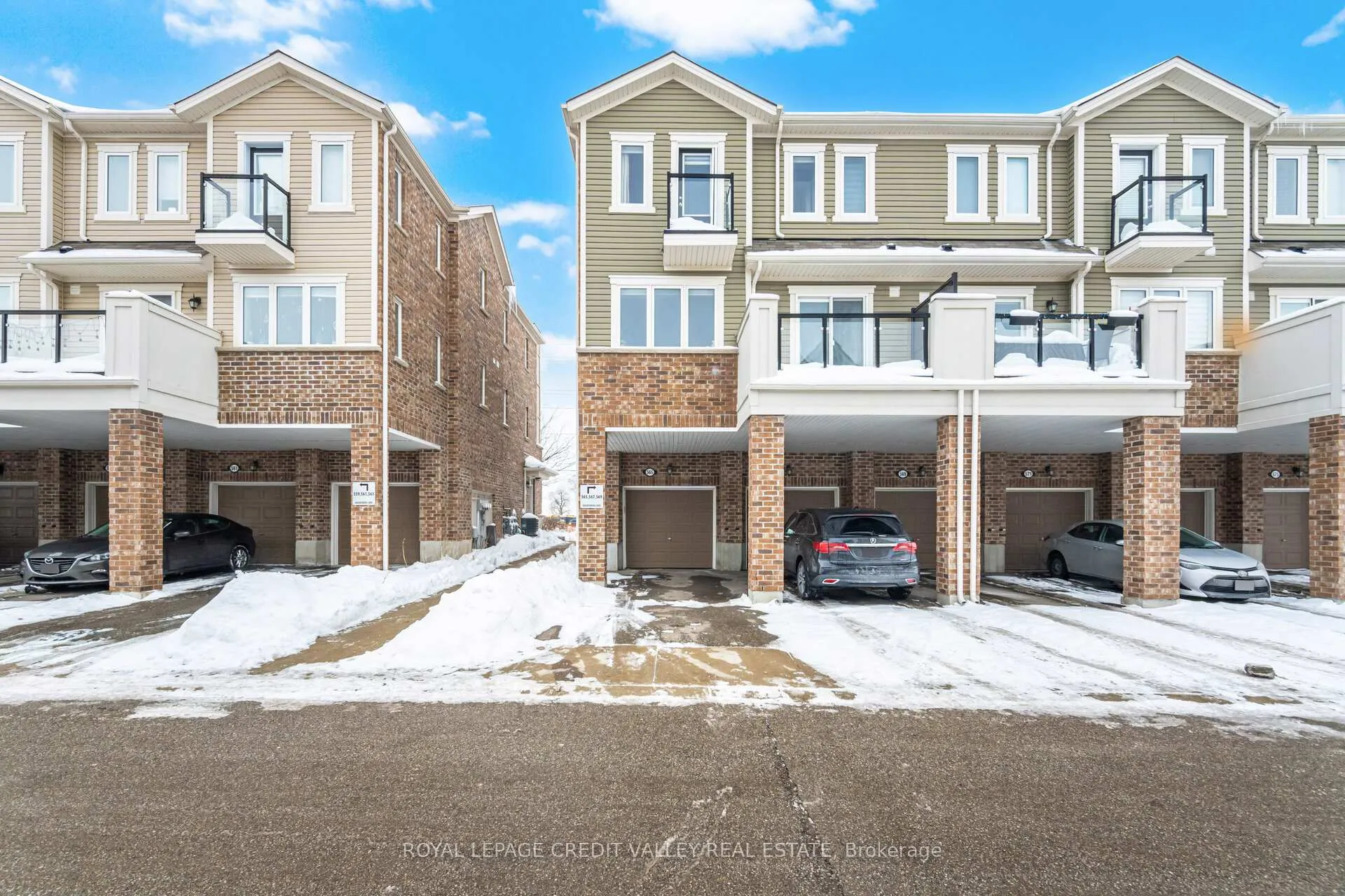Photo 1 of 565 Goldenrod Lane, Kitchener, Rosenburg — HOMEH