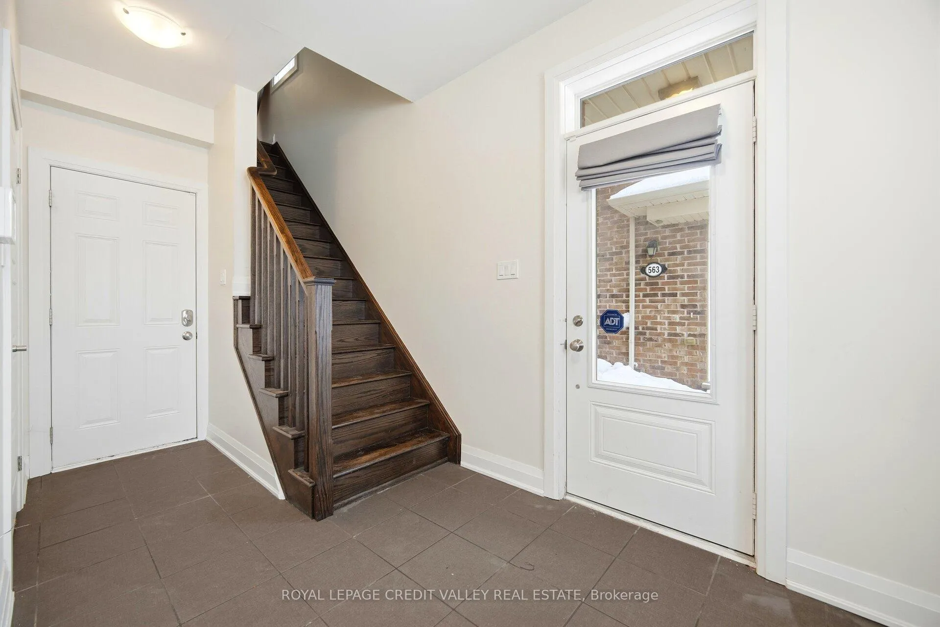 Photo 6 of 565 Goldenrod Lane, Kitchener, Rosenburg — HOMEH