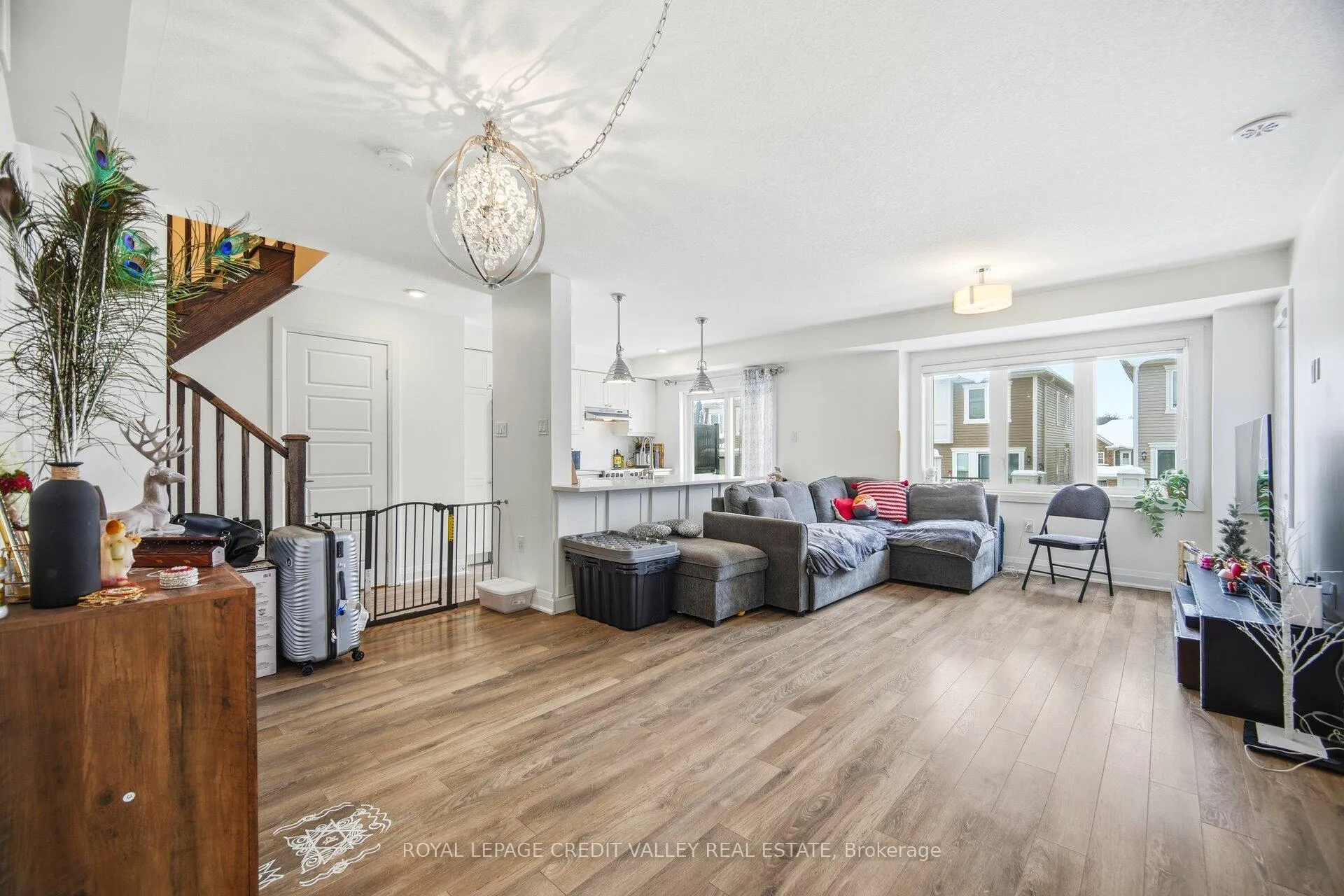 Photo 9 of 565 Goldenrod Lane, Kitchener, Rosenburg — HOMEH