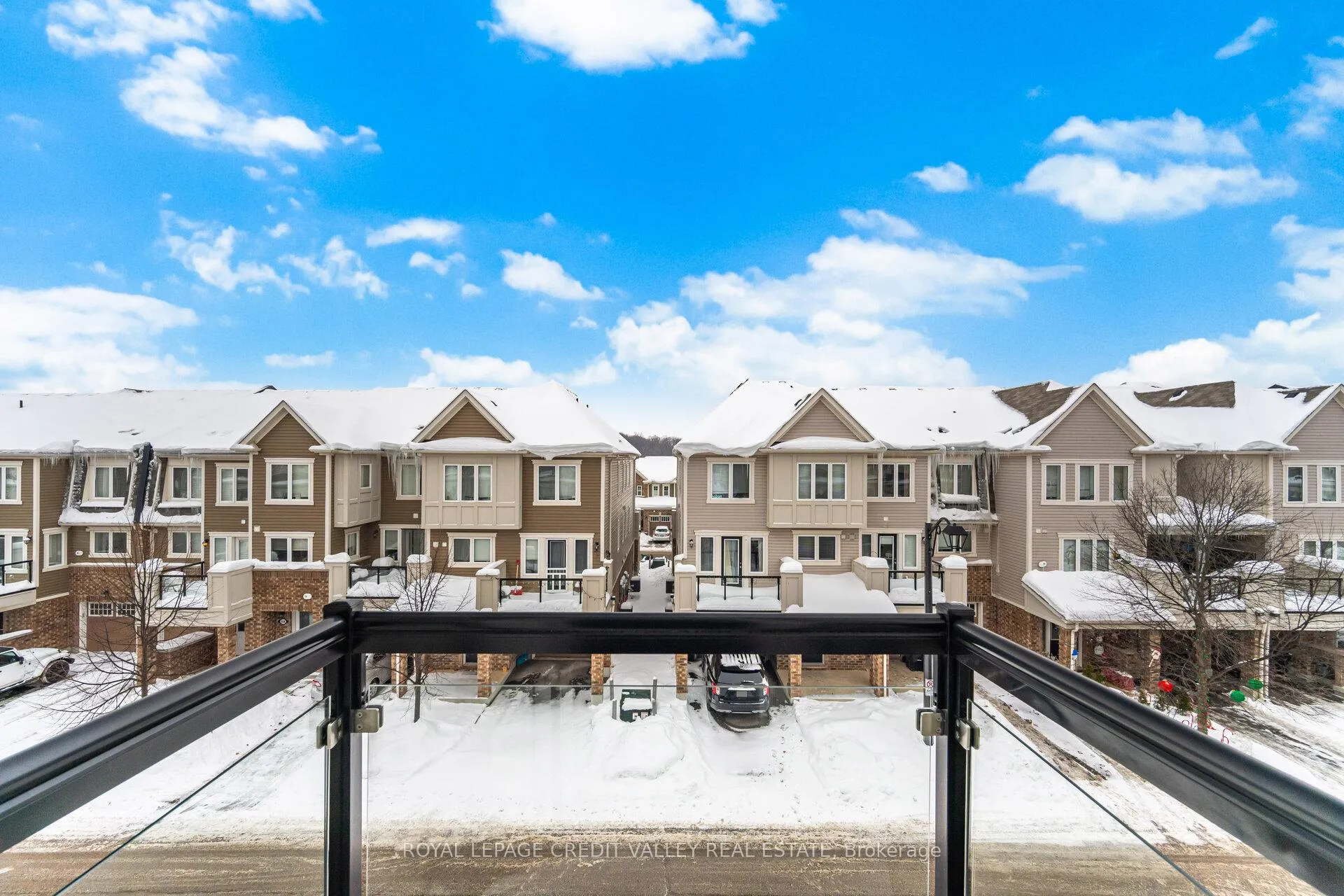 Photo 21 of 565 Goldenrod Lane, Kitchener, Rosenburg — HOMEH