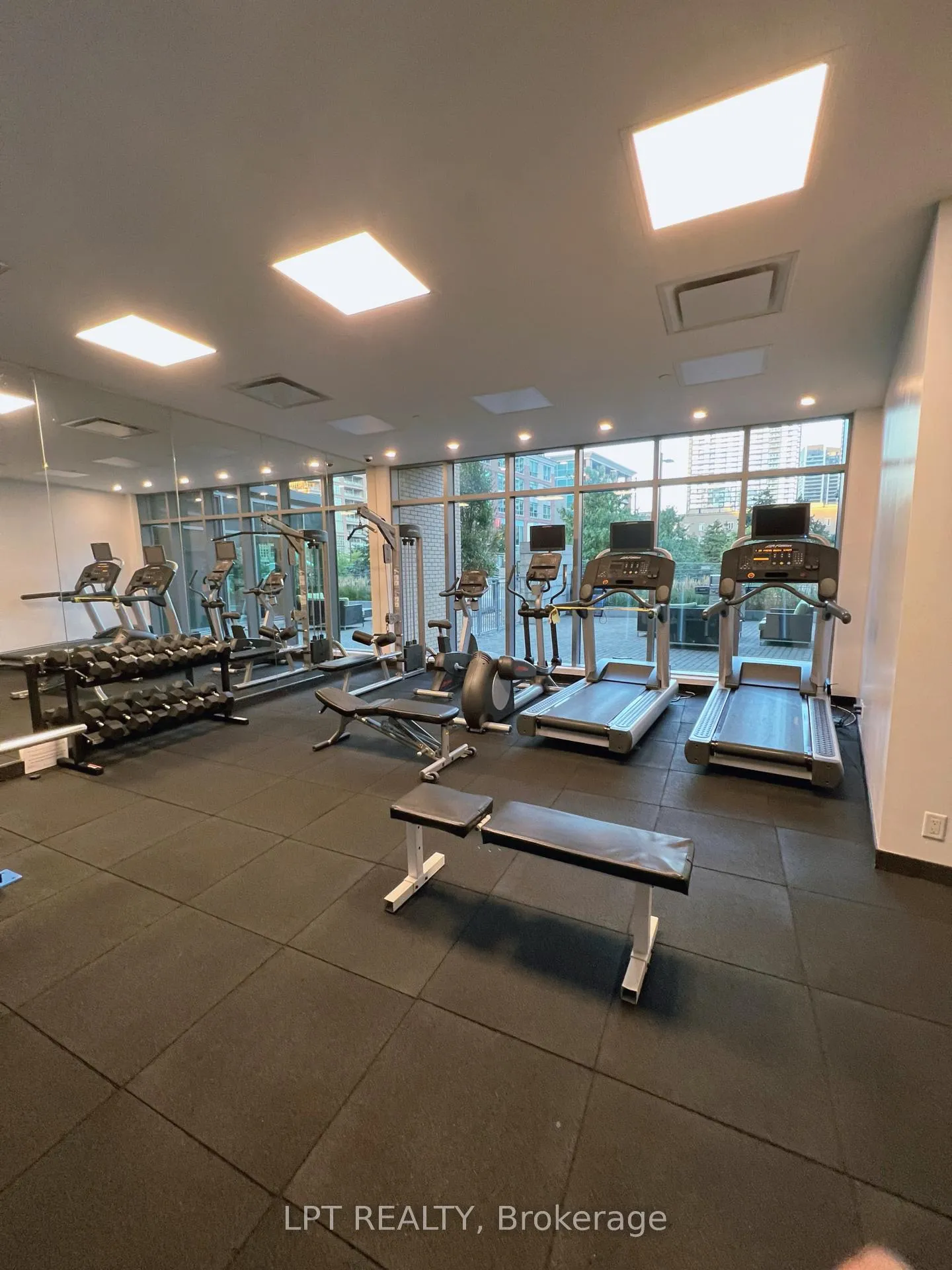Photo 14 of Unit 1213, 69 Lynn Willians Street, Toronto, Niagara — HOMEH