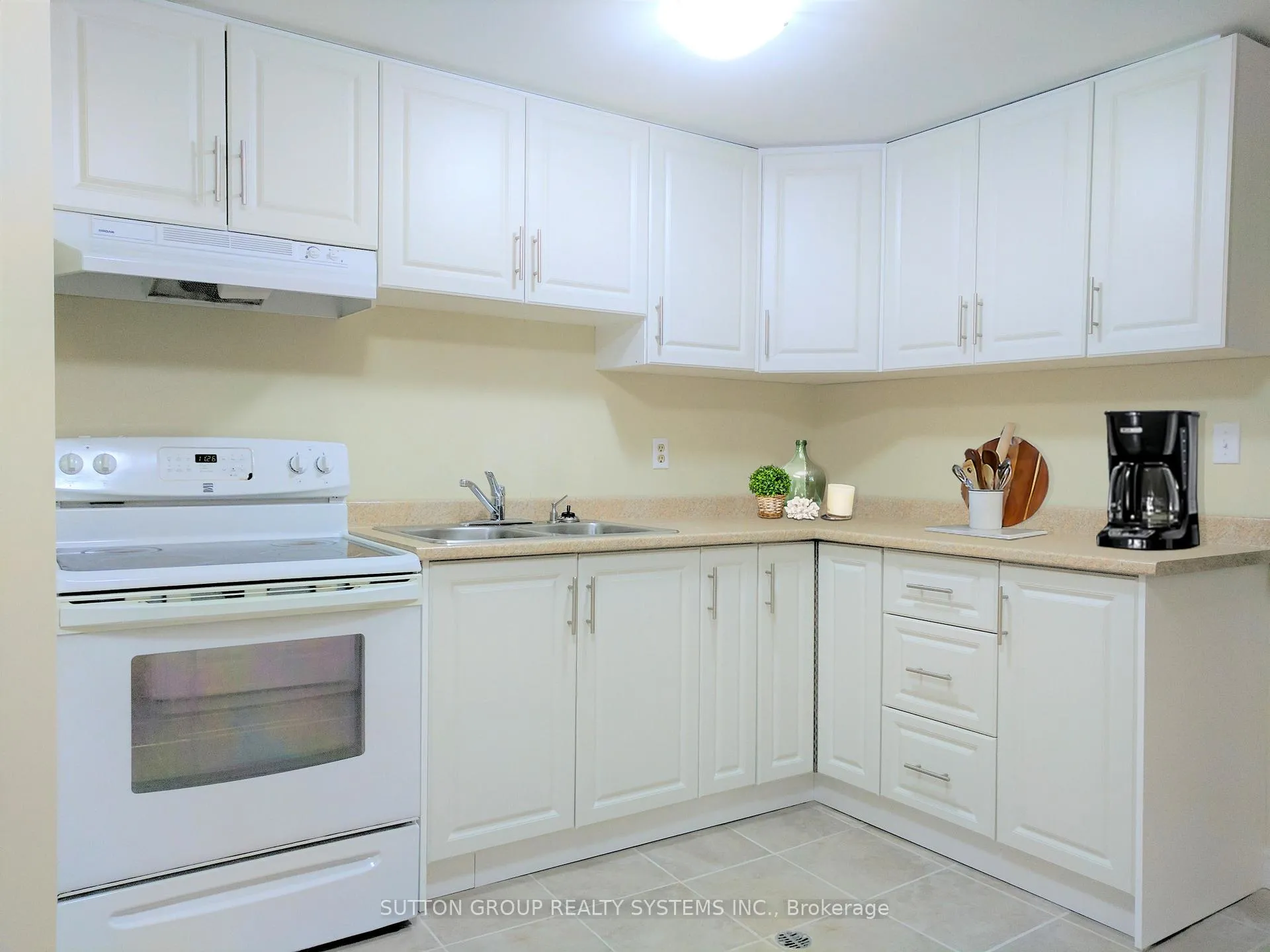 Photo 6 of Unit Lower, 85 Covington Crescent, Kitchener — HOMEH