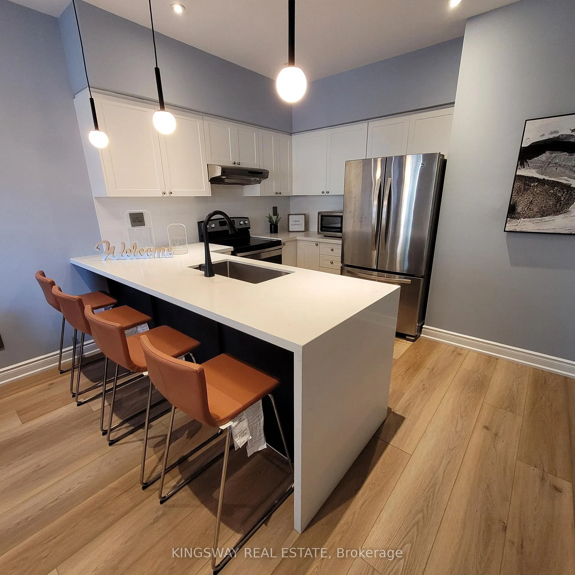 Photo 6 of 74B Coxwell Avenue, Toronto, Greenwood-Coxwell — HOMEH