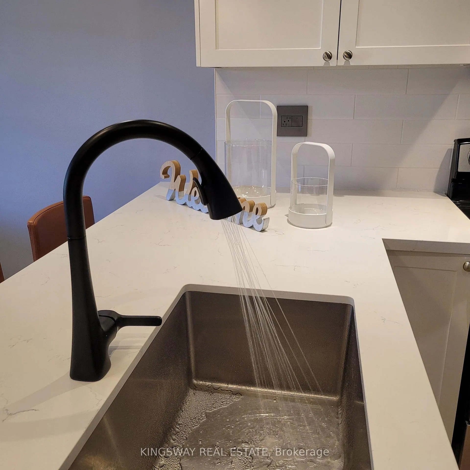 Photo 12 of 74B Coxwell Avenue, Toronto, Greenwood-Coxwell — HOMEH