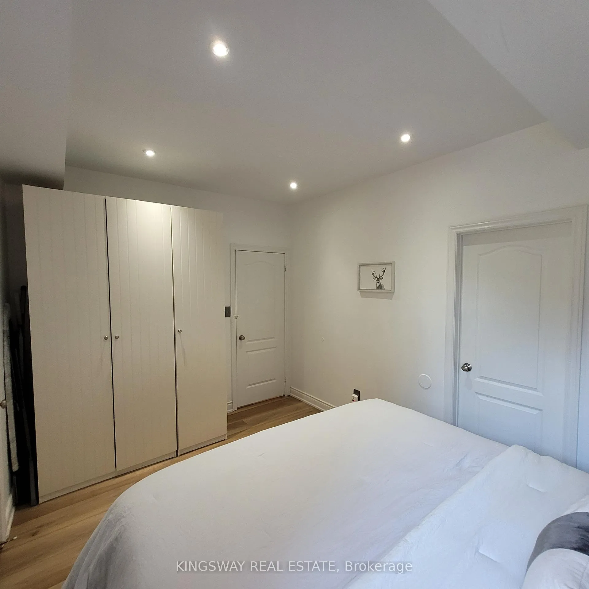 Photo 20 of 74B Coxwell Avenue, Toronto, Greenwood-Coxwell — HOMEH