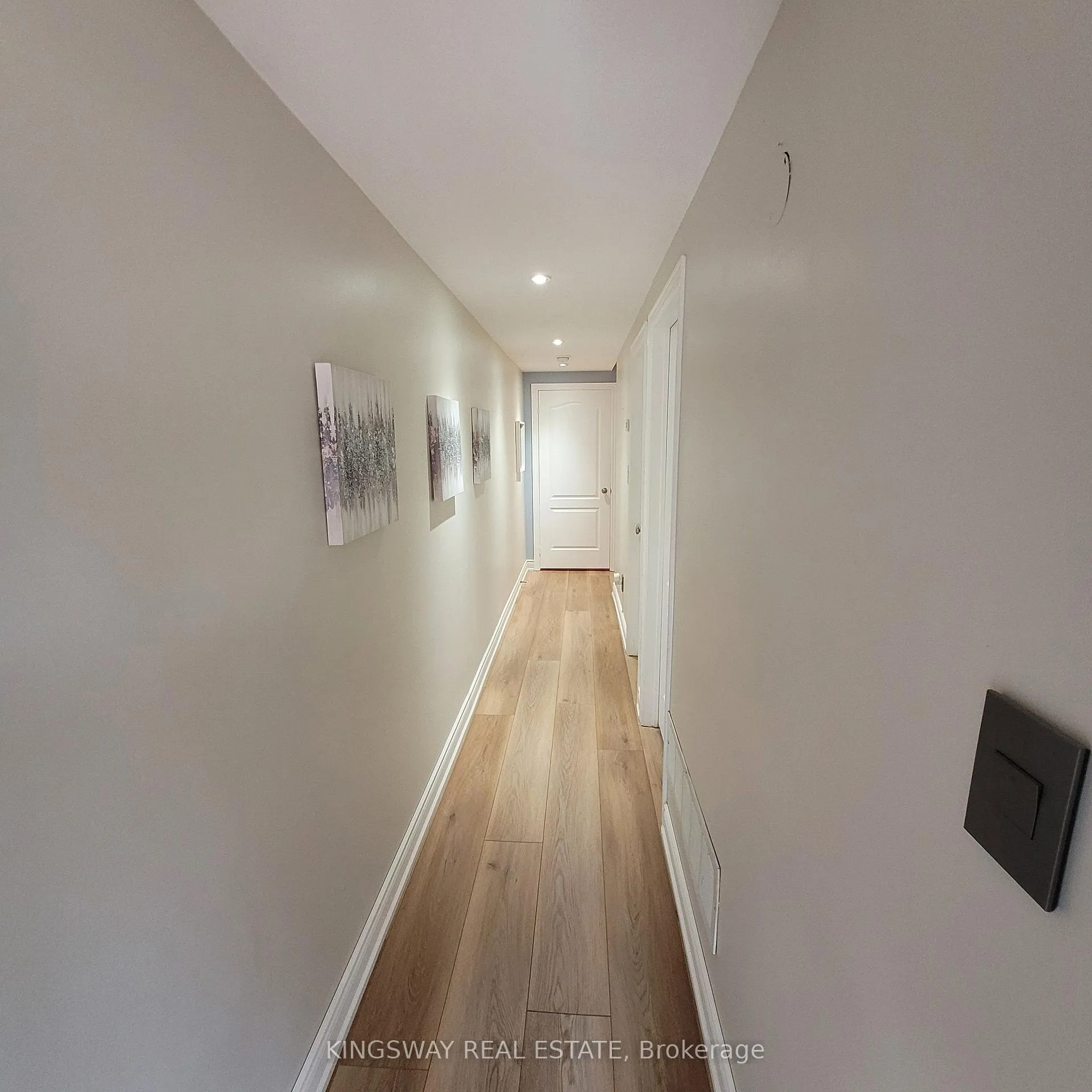 Photo 26 of 74B Coxwell Avenue, Toronto, Greenwood-Coxwell — HOMEH